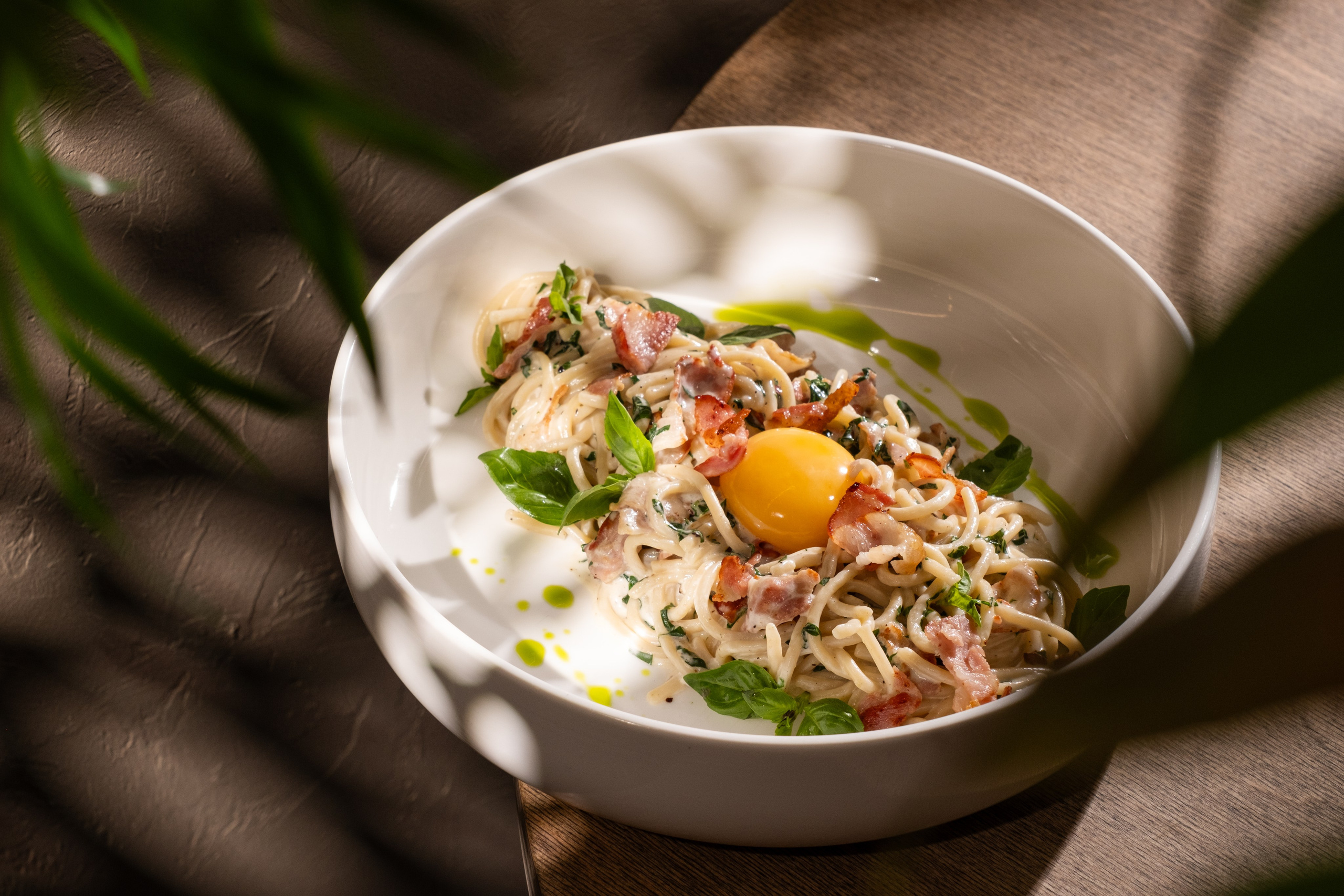 Food и предметный фотограф Никита Алексеев