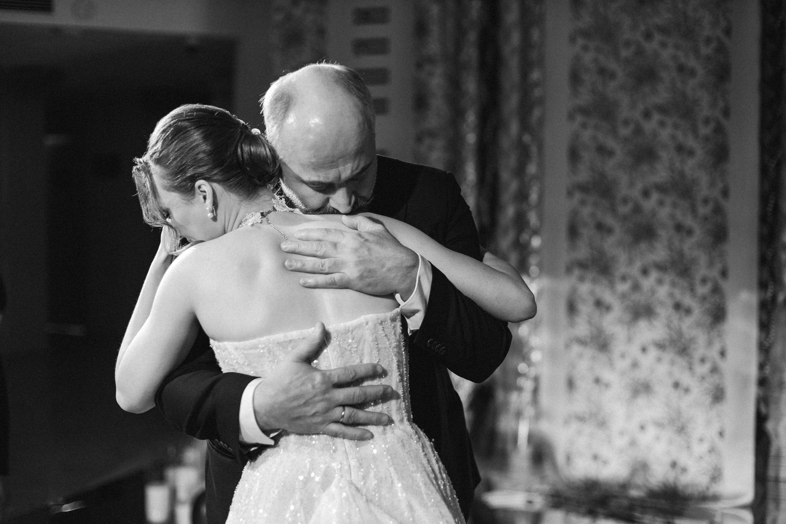 Полина и Антон. Свадебный фотограф Александра Тюлякова