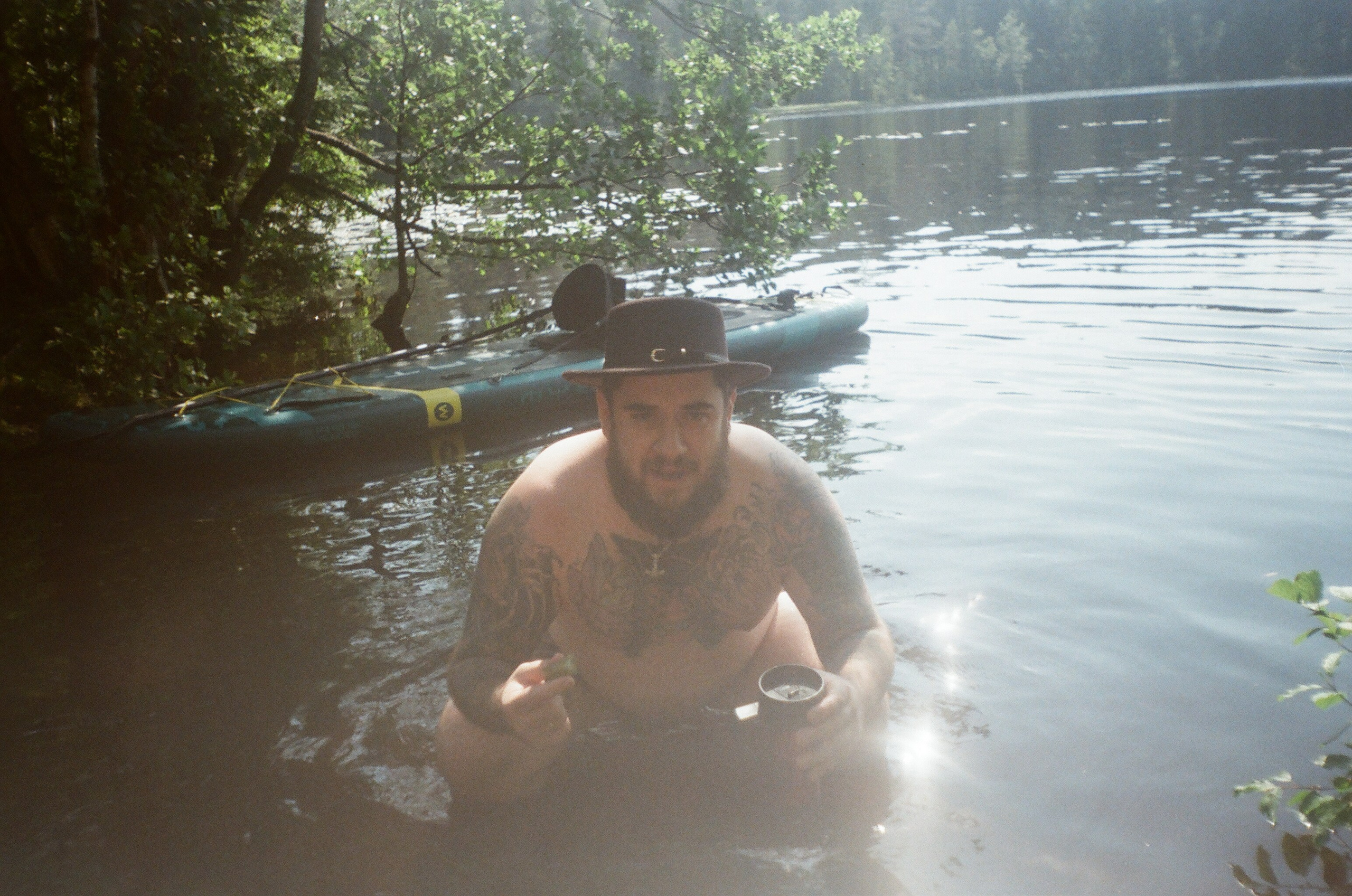 Плёнка. Человек в Шляпе