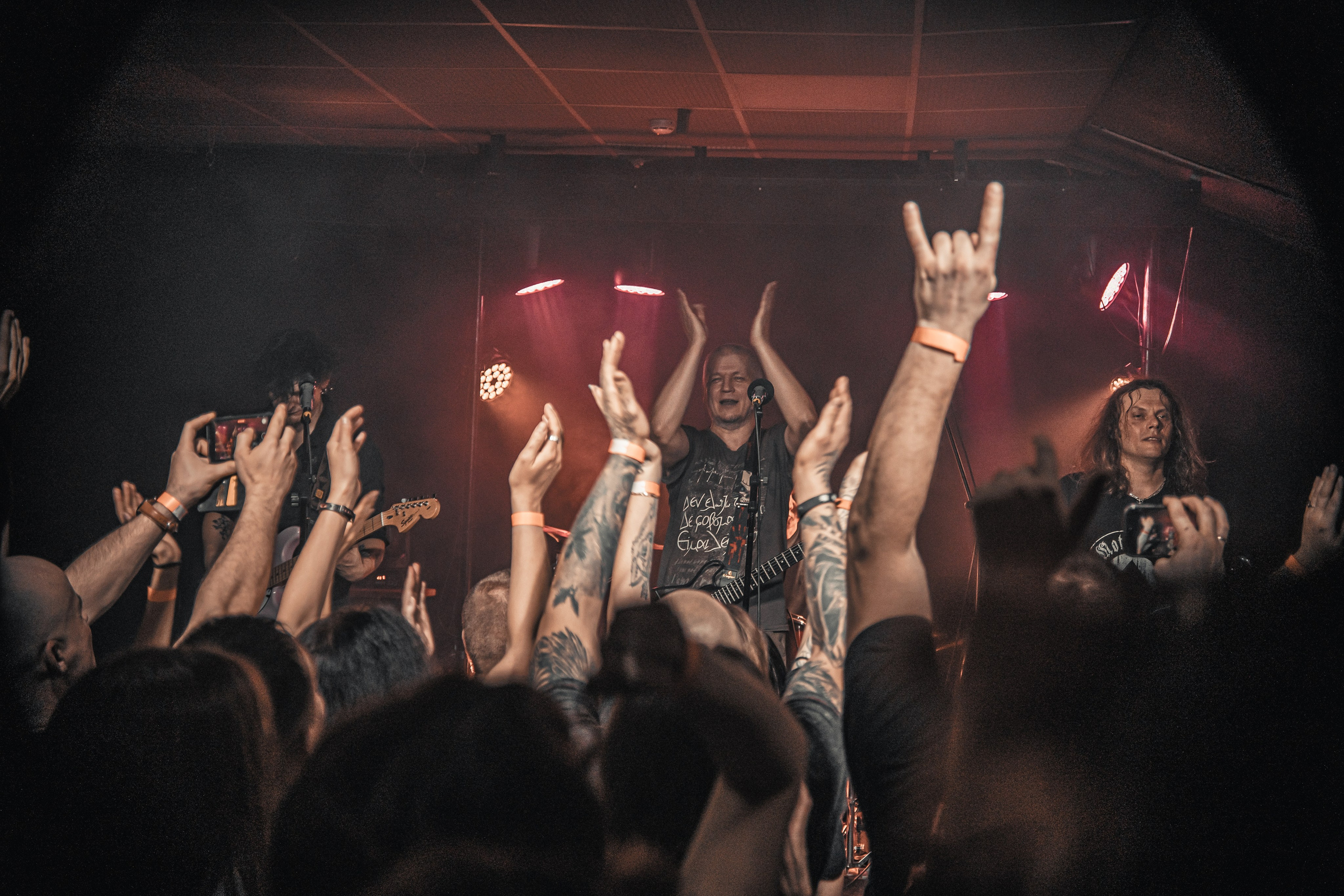 Потомучто. Красноярск, 28.02.2025, бар 64/6. Фотограф Регина Крикунова г. Красноярск