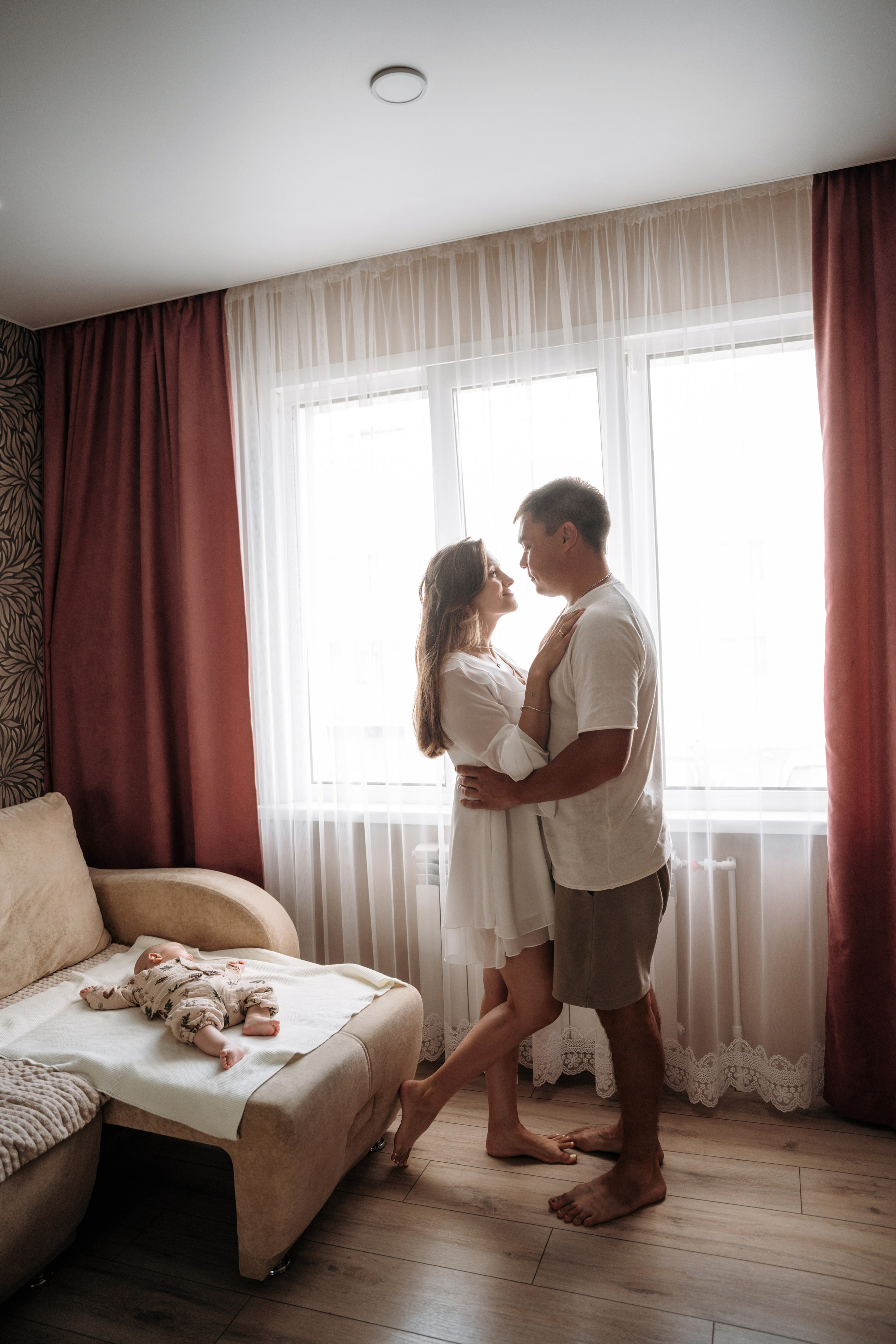 Семья дома. Семейный и свадебный фотограф в Ульяновске Арина Авдеева