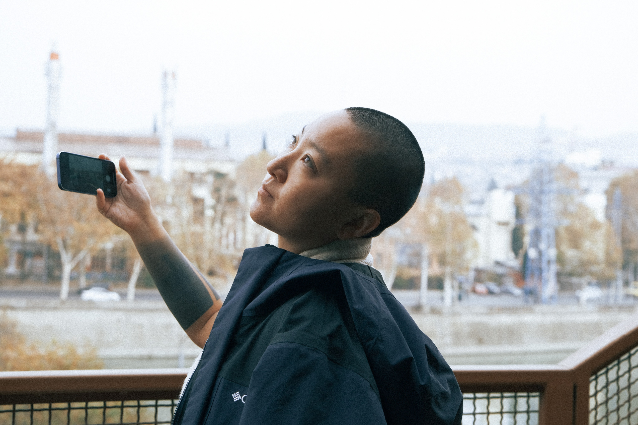 Tibetan girl. Photographer Tbilisi