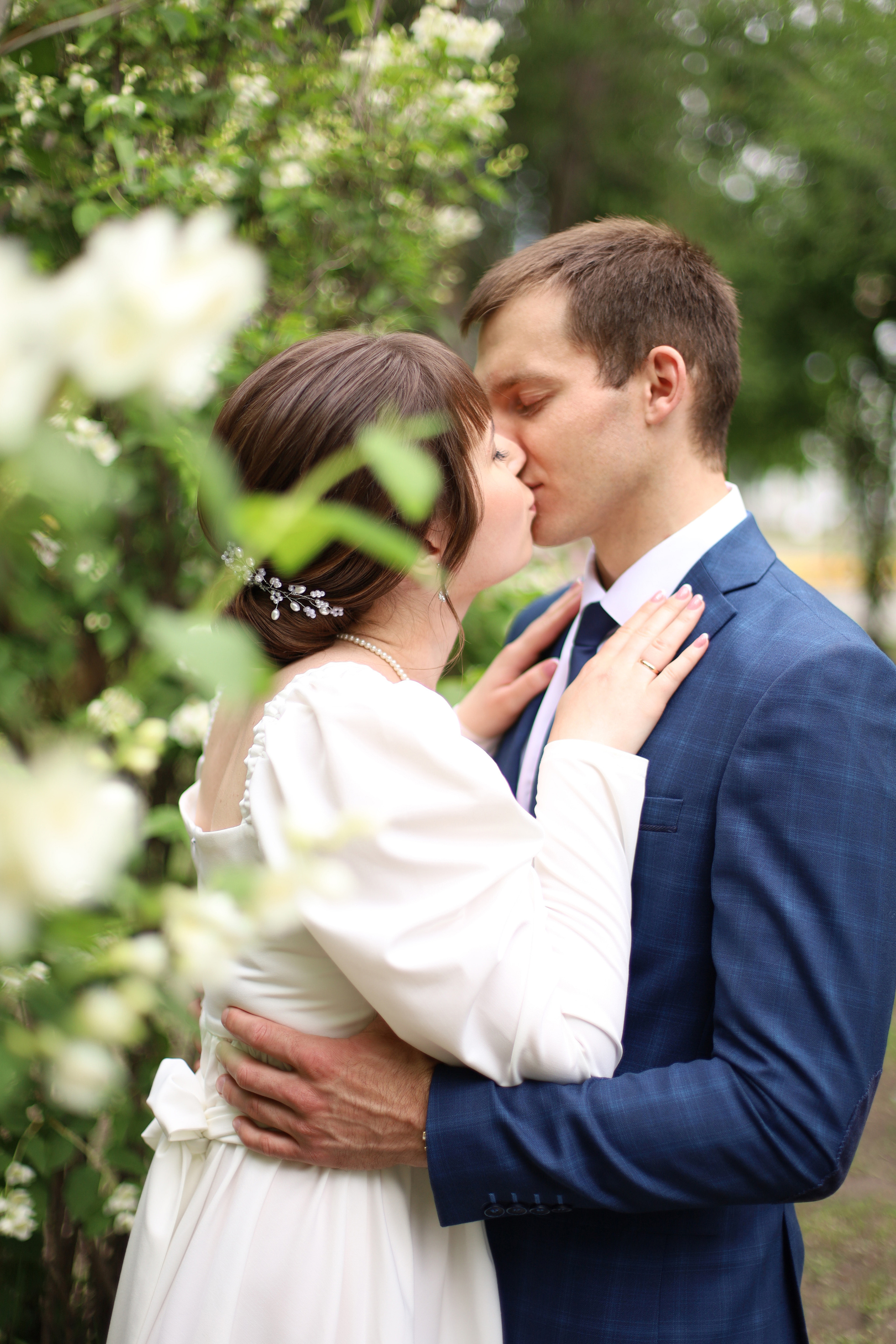 Прогулка молодожёнов. Семейный фотограф в Кургане