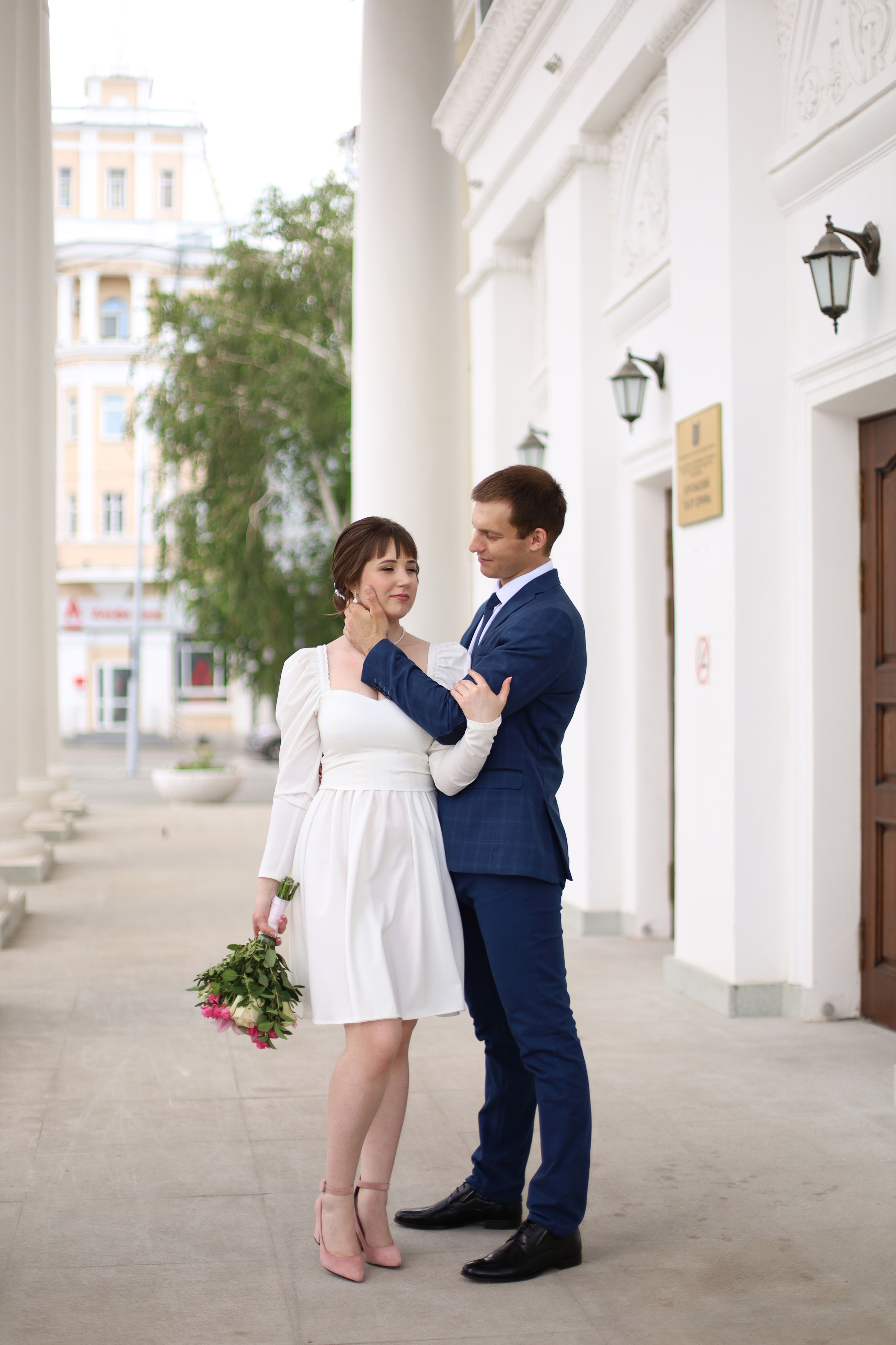 Прогулка молодожёнов. Семейный фотограф в Кургане