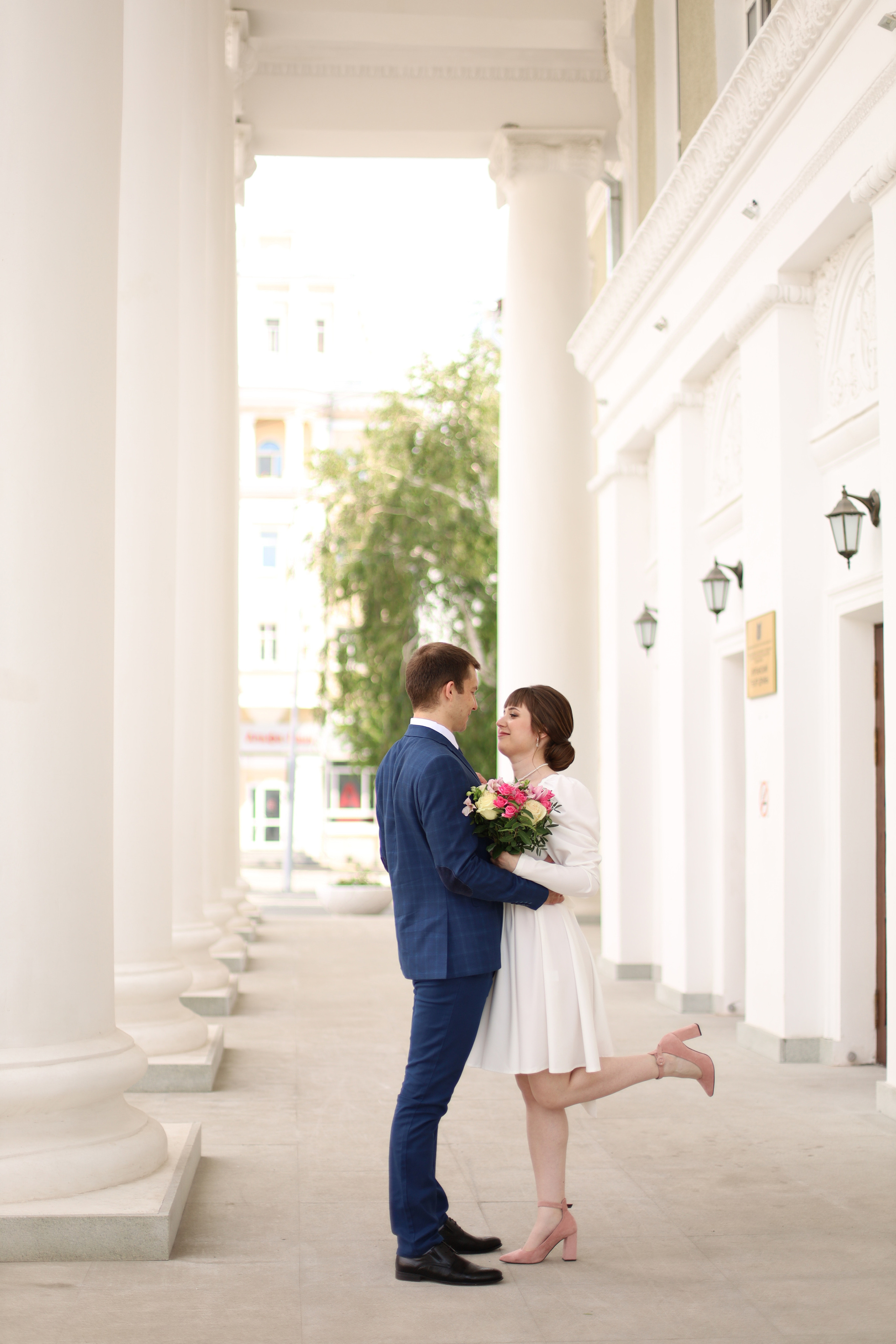 Прогулка молодожёнов. Семейный фотограф в Кургане