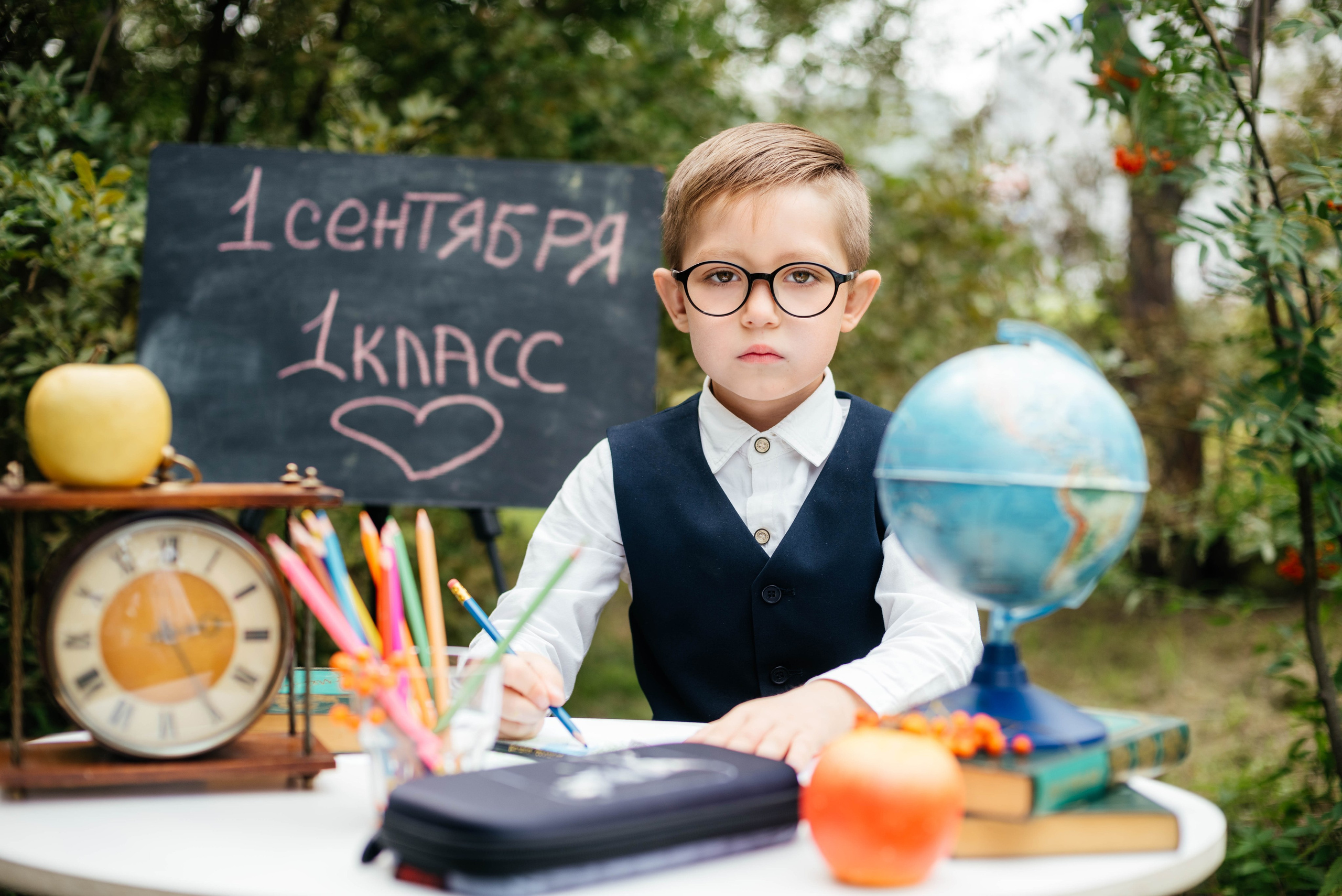Выпускные школьные альбомы:. Фотограф Эллина Дар г. Улан-Удэ
