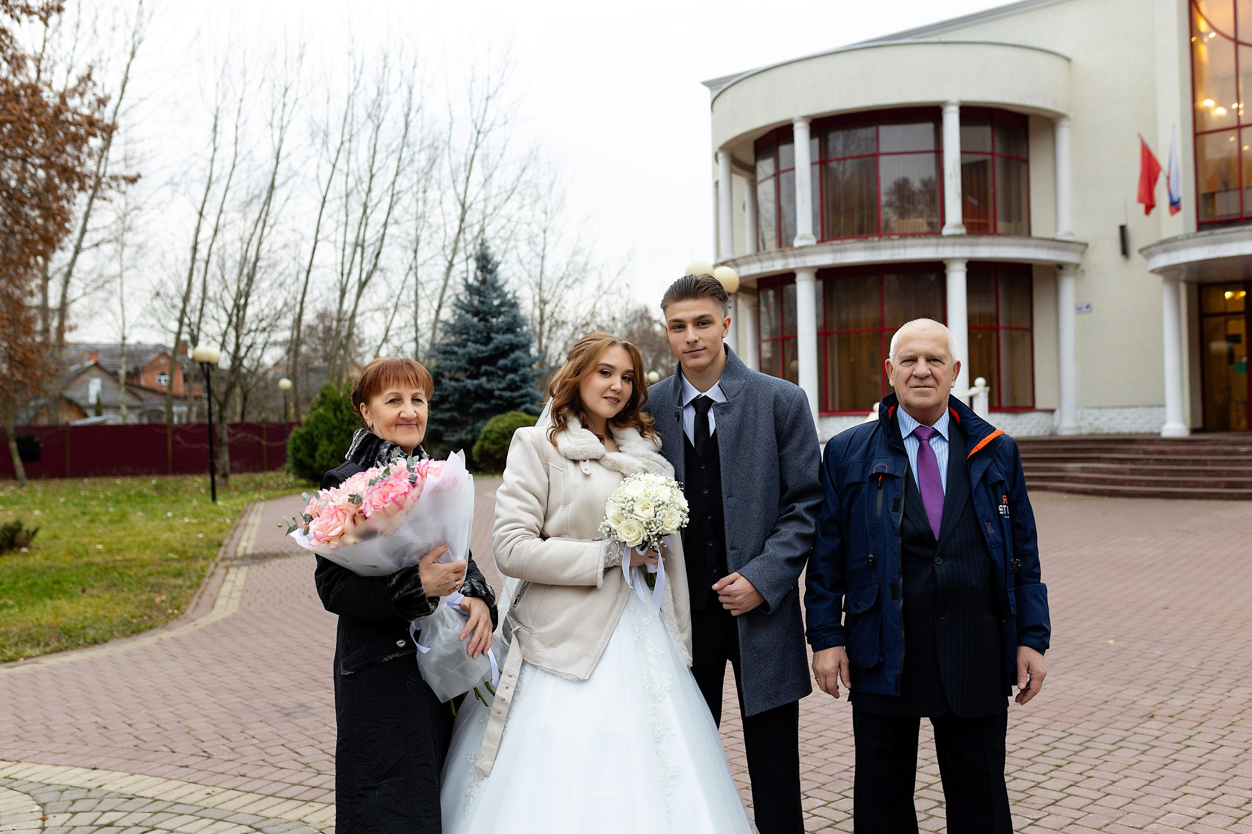 Свадебная фотосессия осенью. Фотограф в Железнодорожном и Балашихе