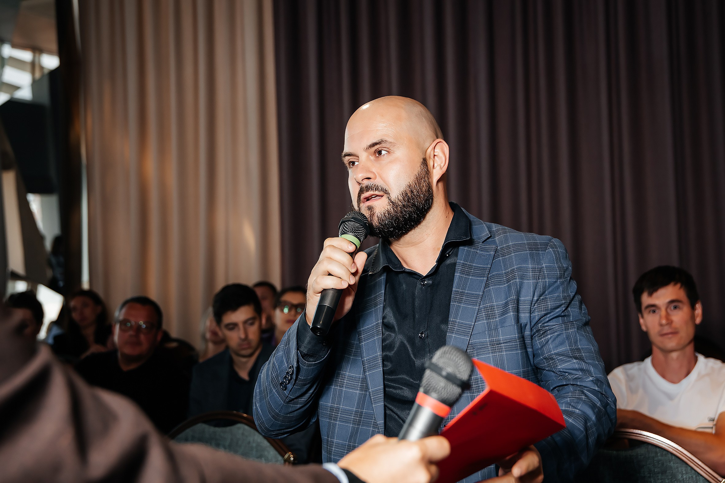 Конференции и мероприятия. Люксмедиа — это команда фотографов и видеографов. Город Казань. Дамир Сафин