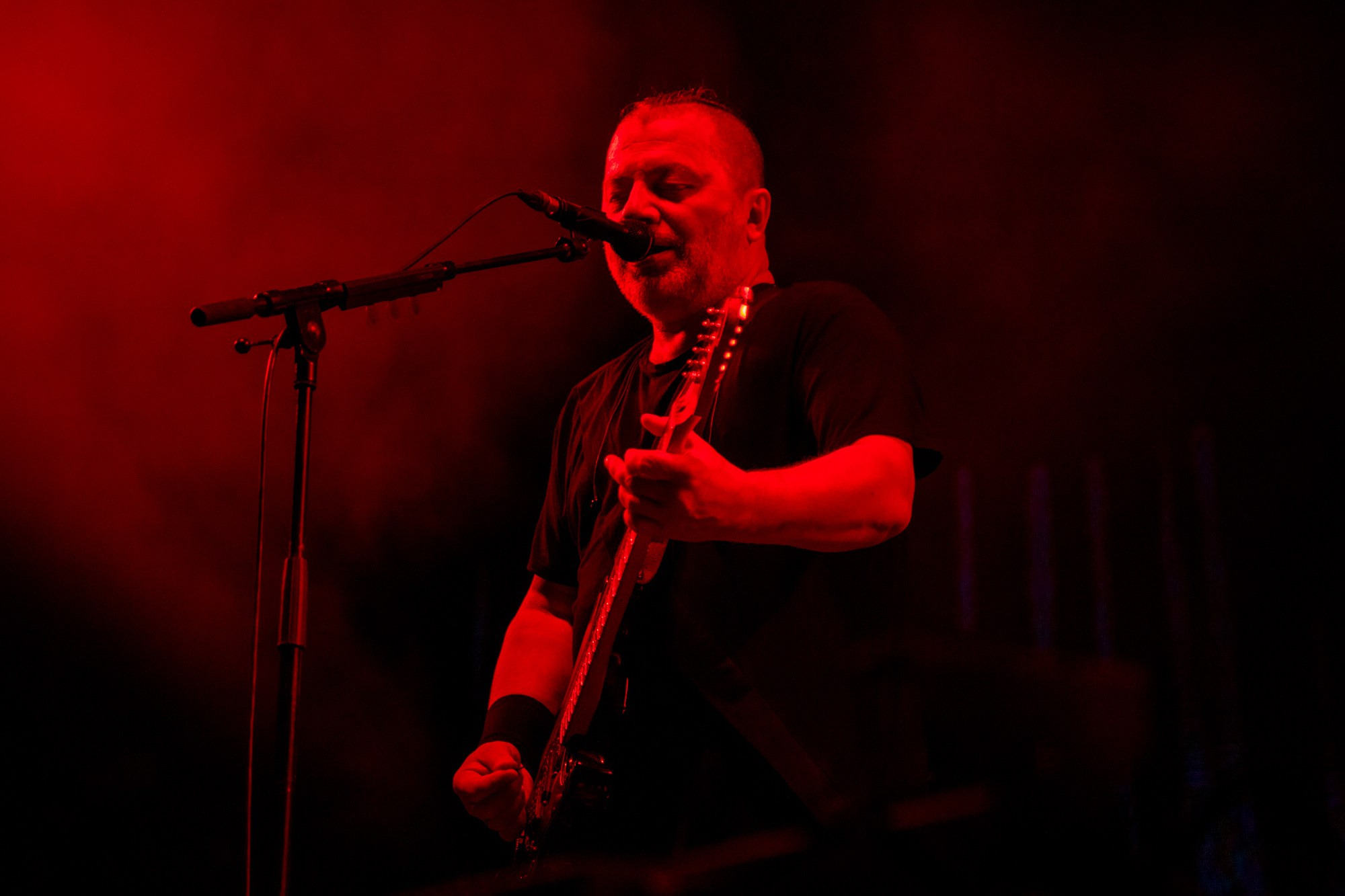 Вадим Самойлов «Агата Кристи». Репортажный, промышленный и маркетплейс-фотограф Дмитрий Чернат