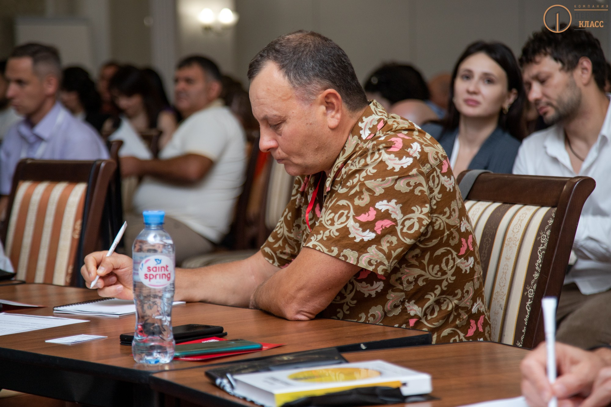 Семинар Игоря Манна 11.09.2024. Репортажный, промышленный и маркетплейс-фотограф Дмитрий Чернат