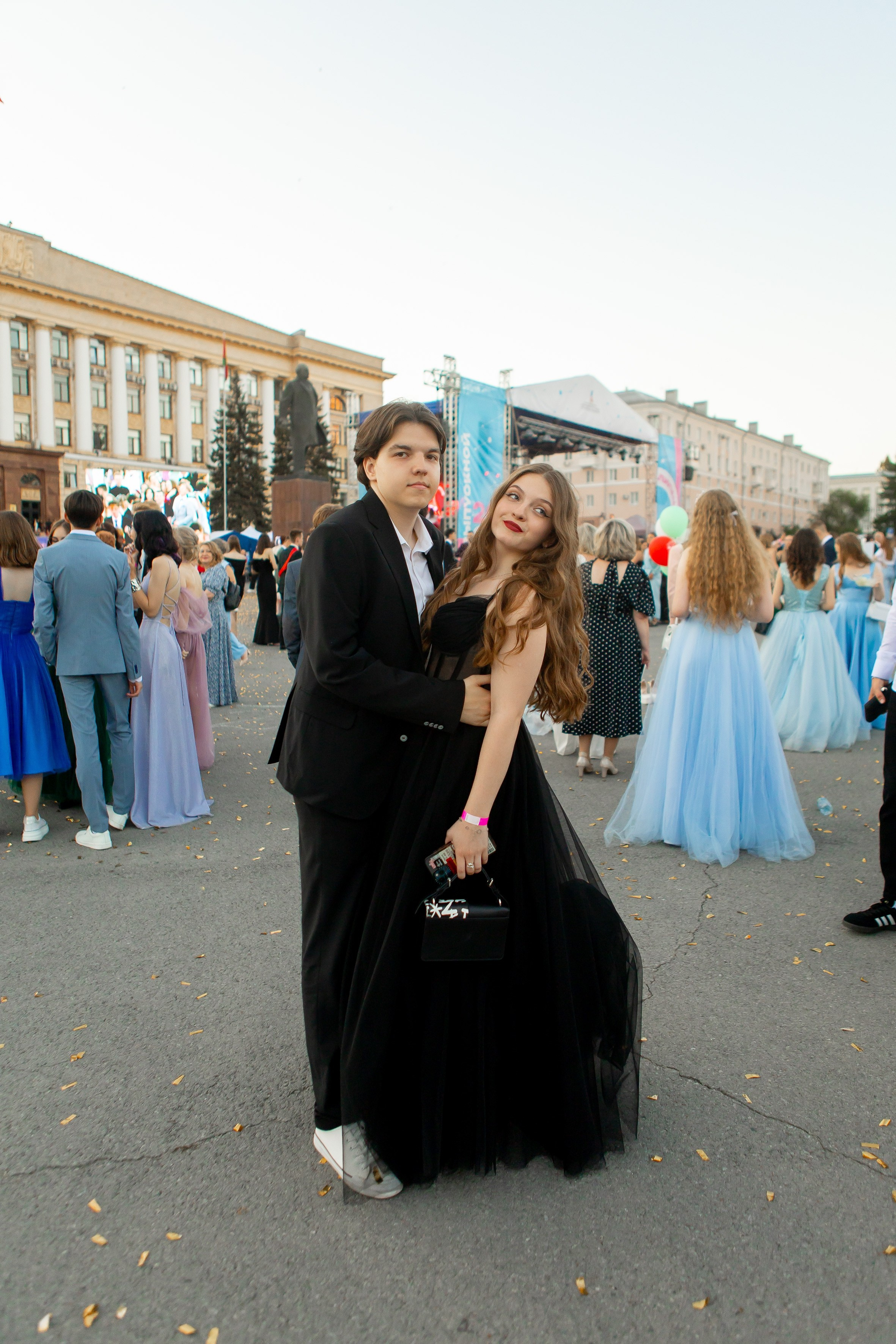 Выпускной Гимназия 12 2024 г. Свадебный и портретный Фотограф в Липецке Дмитрий Котюков
