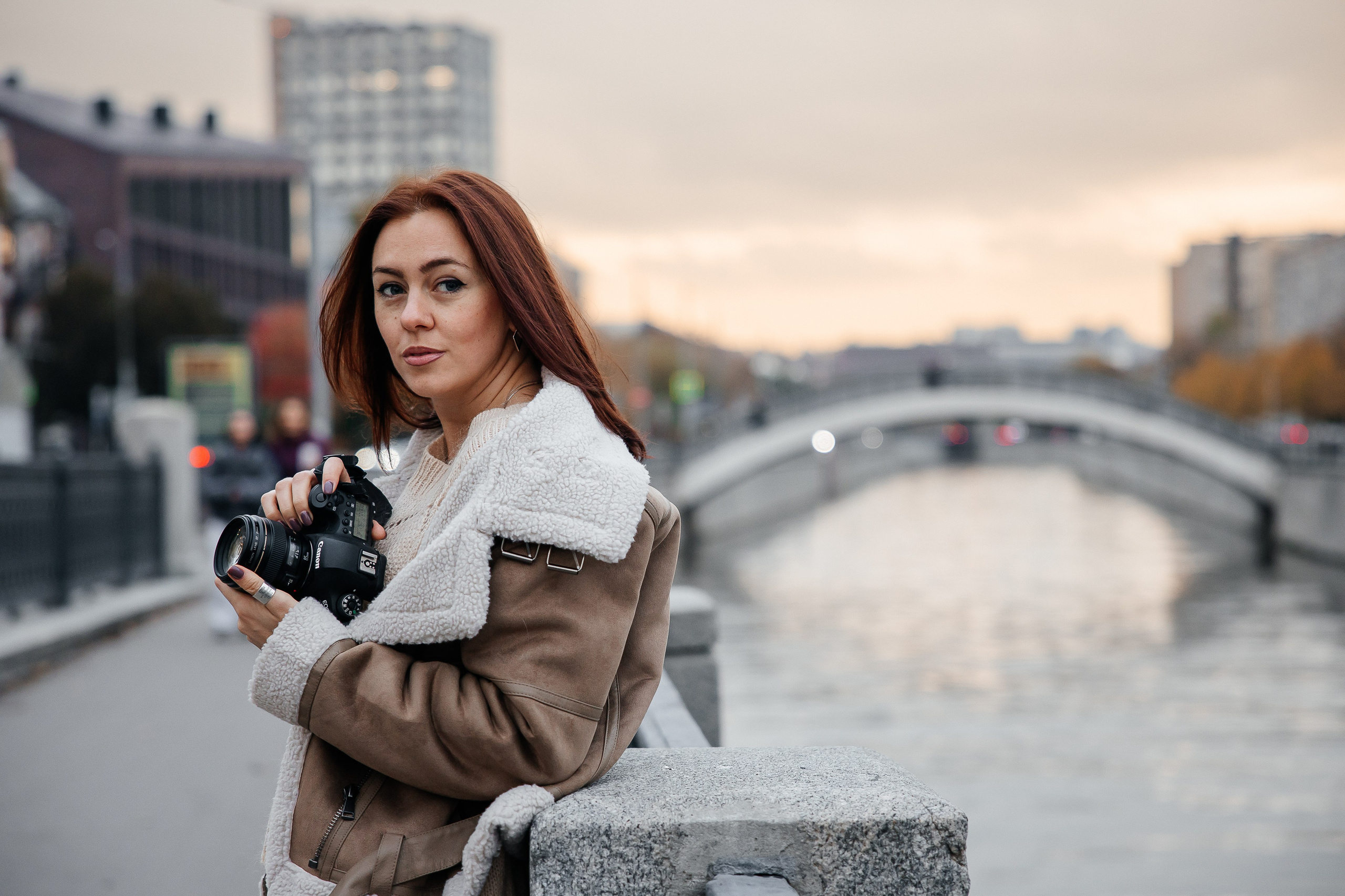 Прогулка у высотки на Котельнической набережной. Свадебный и семейный фотограф в Москве Красинская Мария