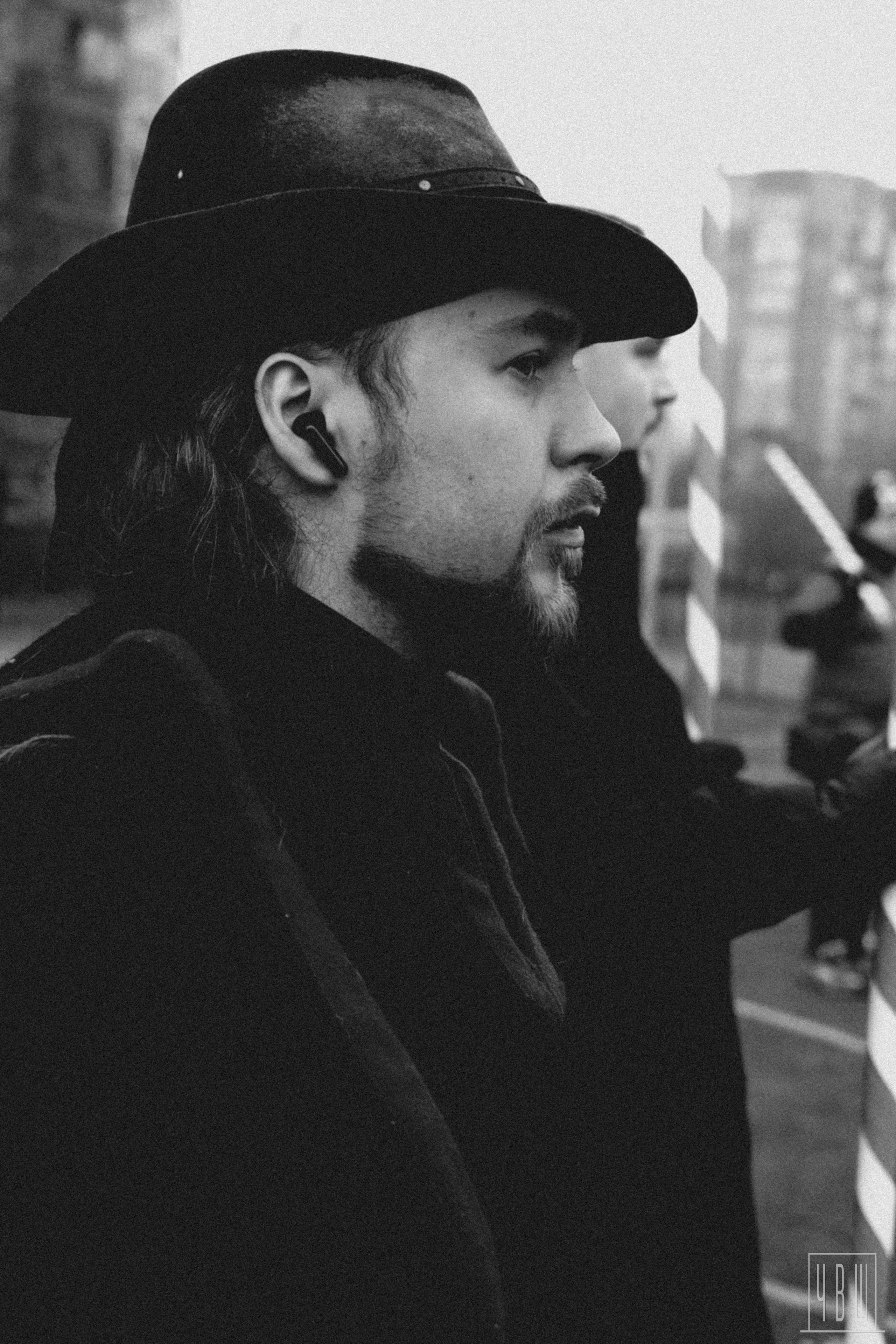 Манёвры ОРК, 30.11.2025, СПб. Человек в Шляпе