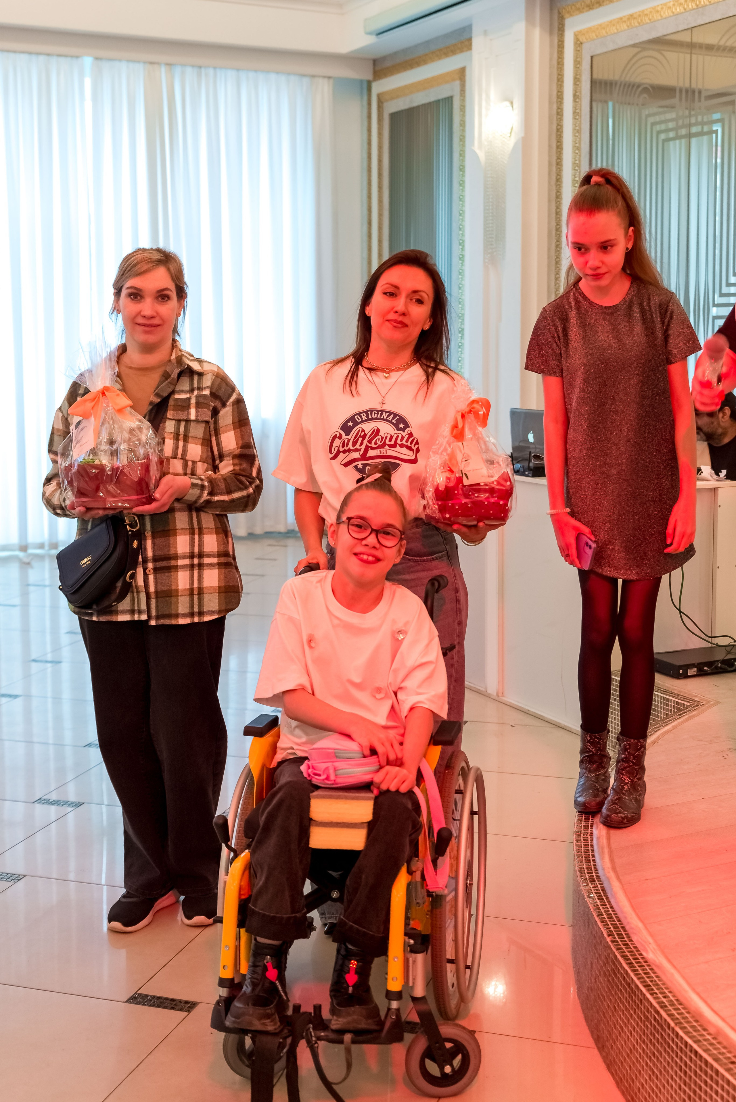 Фестиваль Ради мира от АУКЦИОН ДОБРА 🔥. Женский фотограф Крещение Венчание Москва Брянск