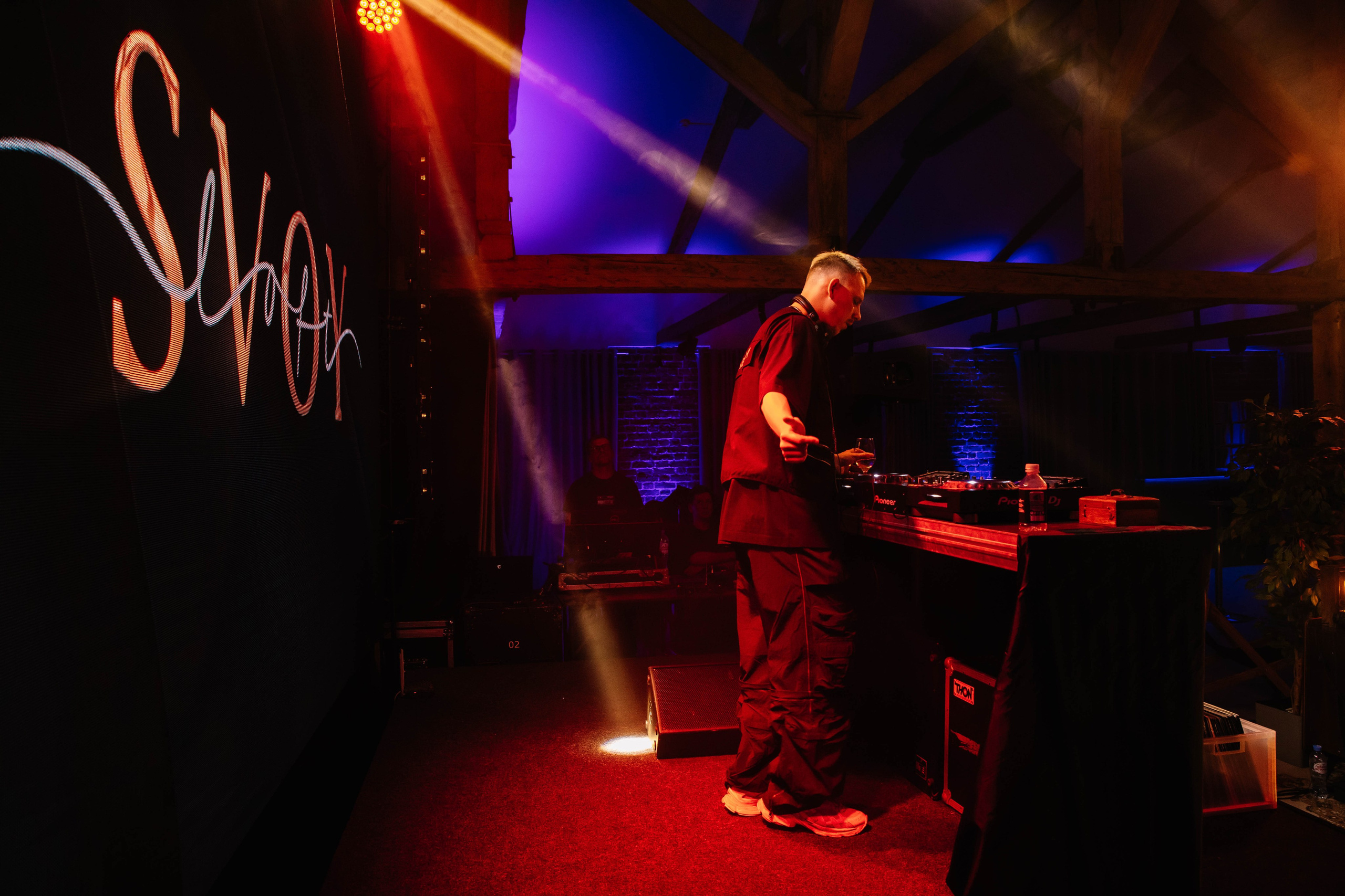 Вечеринка «Для своих» в Svoy Loft. Фотограф в Москве Яна Полосина