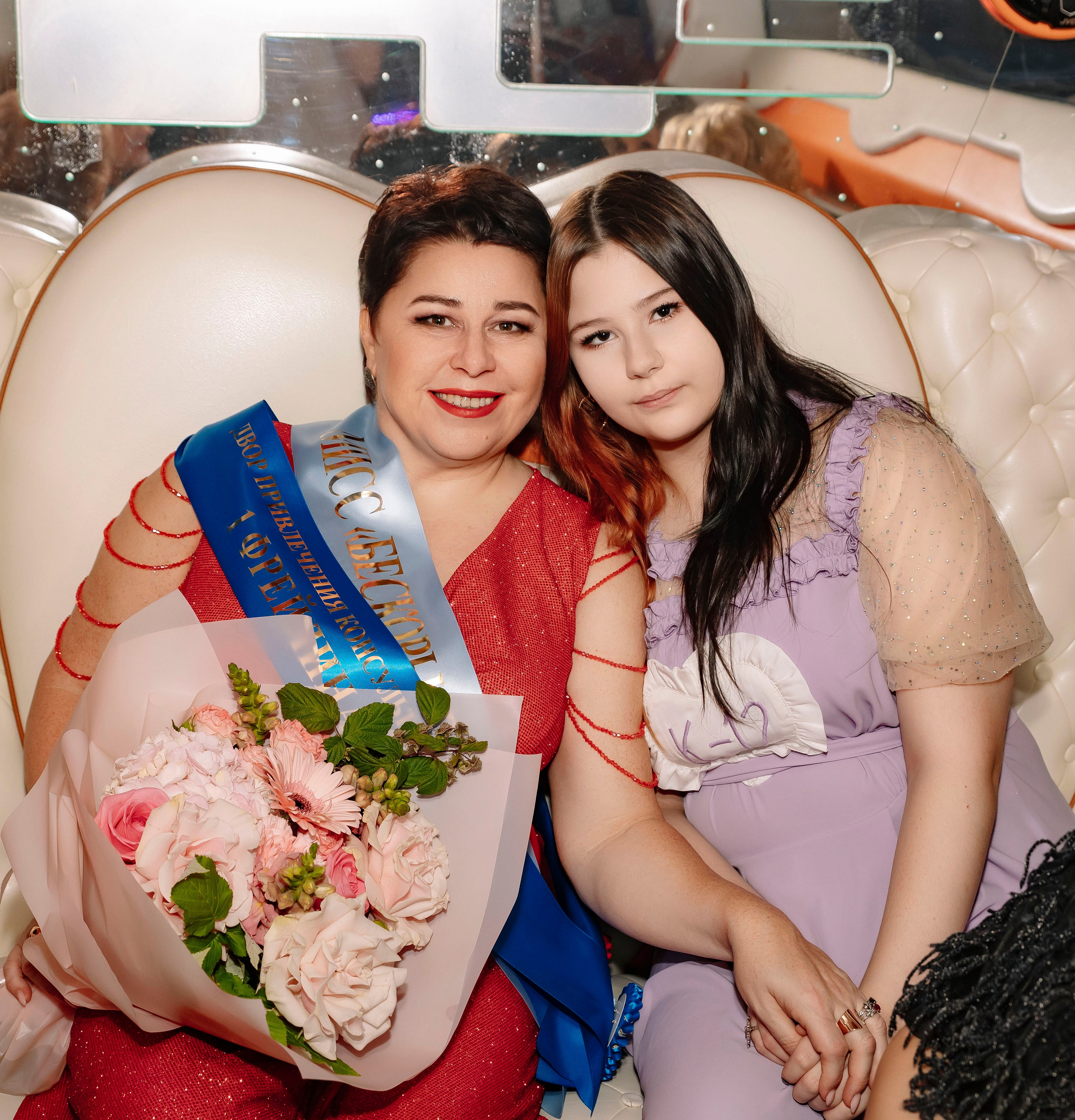 Mary Kay прогулка на лимузине 2026. Профессиональный фотограф в Москве | Заказать фотосессию и съемку