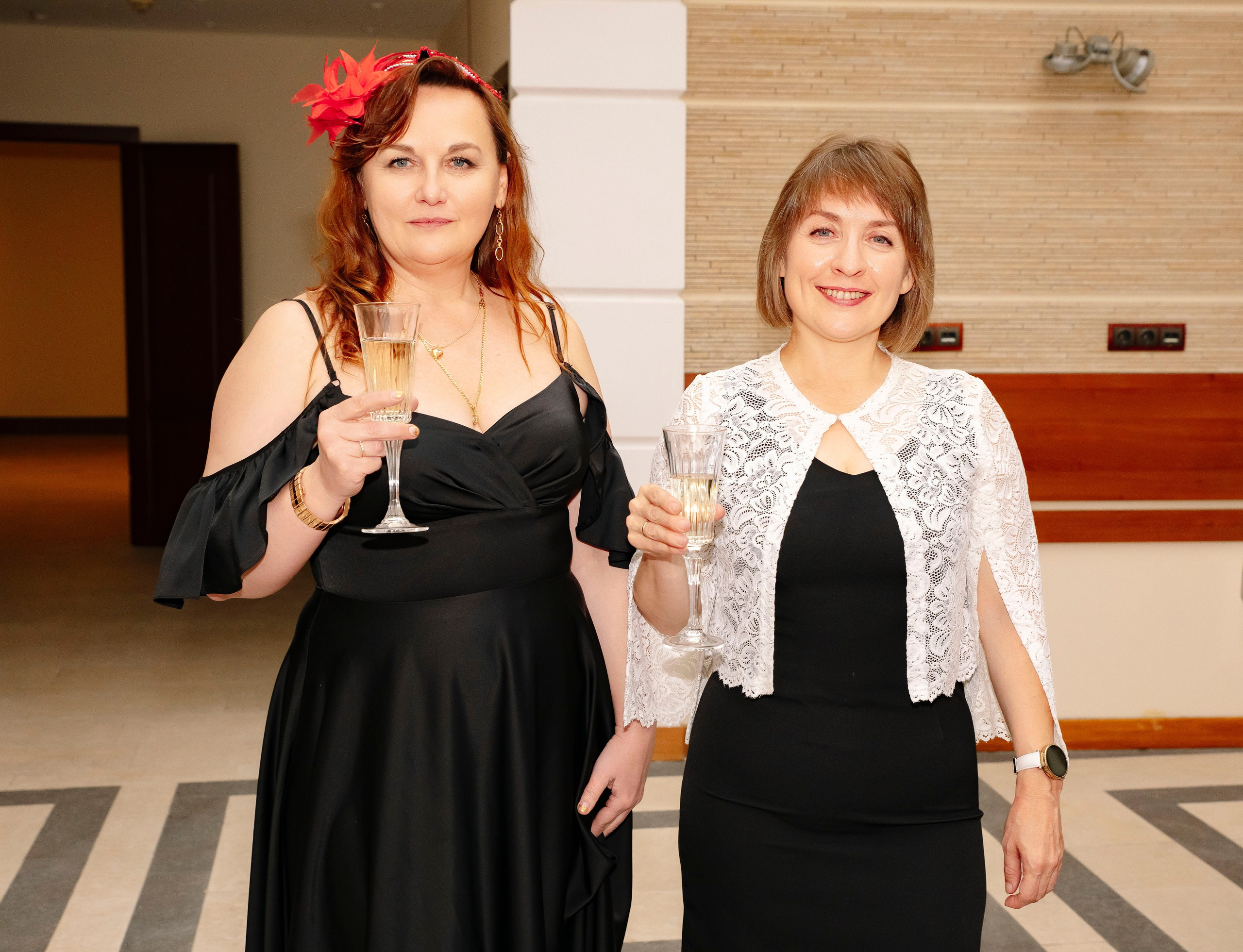 Выпускной курса «Налоговый эксперт» в ULB SCHOOL 2026. Профессиональный фотограф в Москве | Заказать фотосессию и съемку