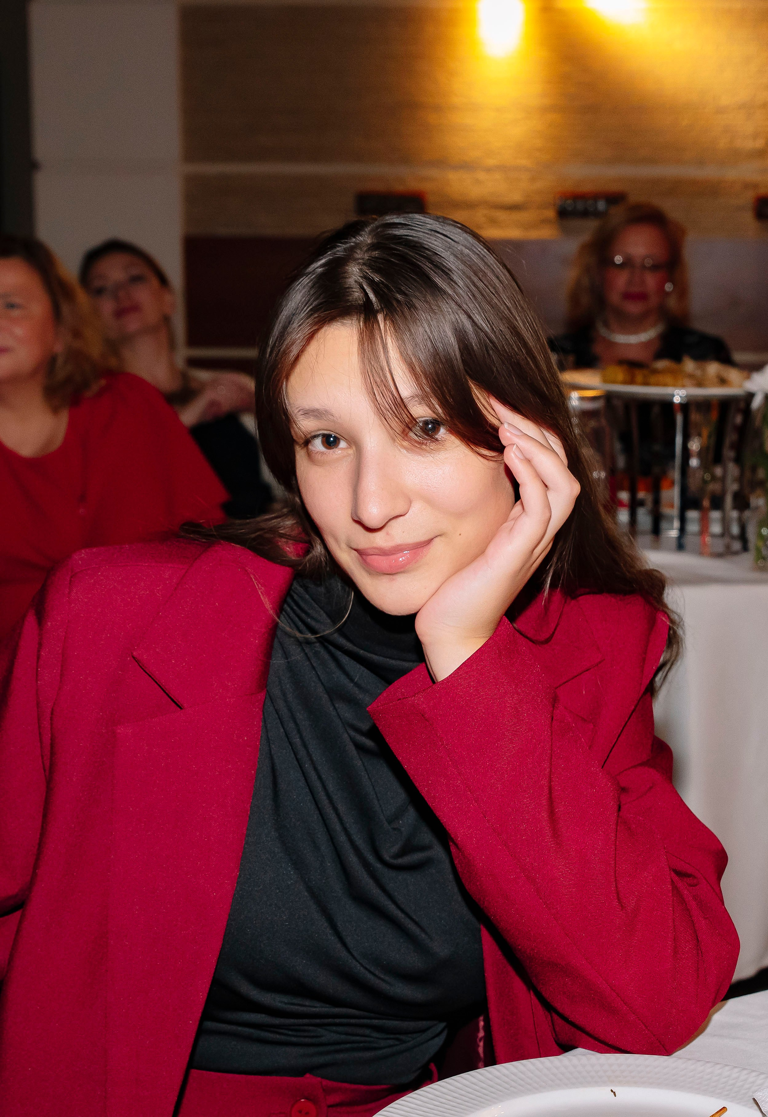 Выпускной курса «Налоговый эксперт» в ULB SCHOOL 2026. Профессиональный фотограф в Москве | Заказать фотосессию и съемку