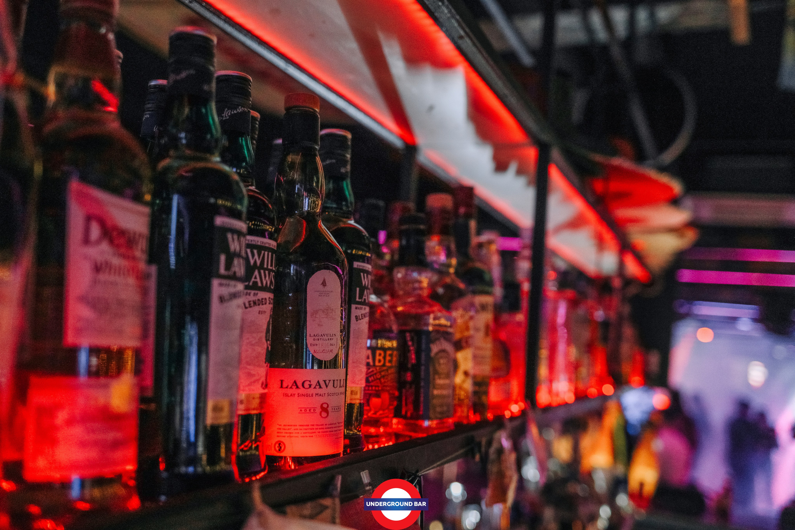 Ночной клуб. Max Vegas