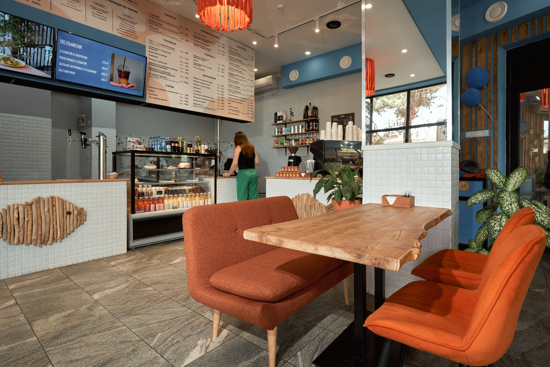 Репортаж с открытия кафе быстрого питания Анапа. Профессиональный фотограф в Анапе Артем Ковальский