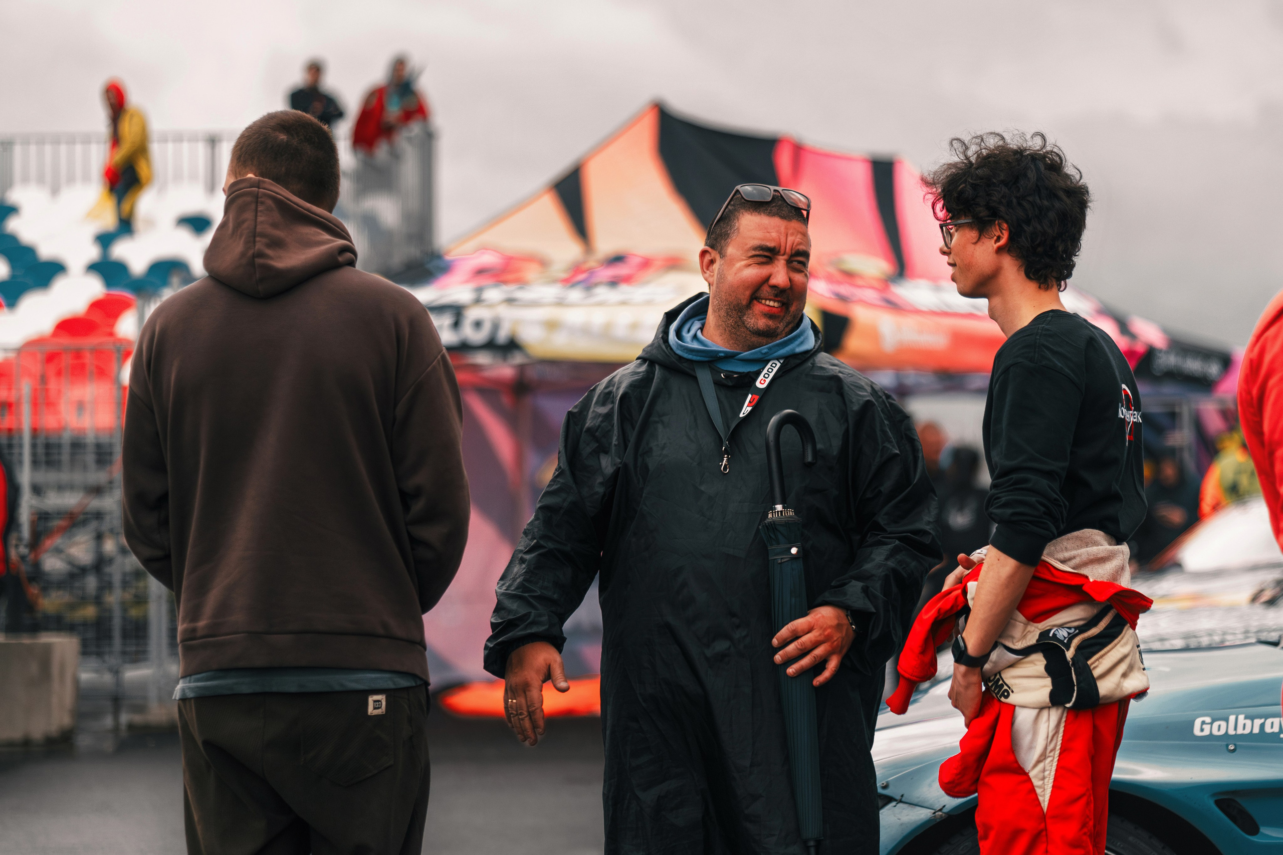 IDDC Этап 2: Бетонный Колизей и блогеры в деле