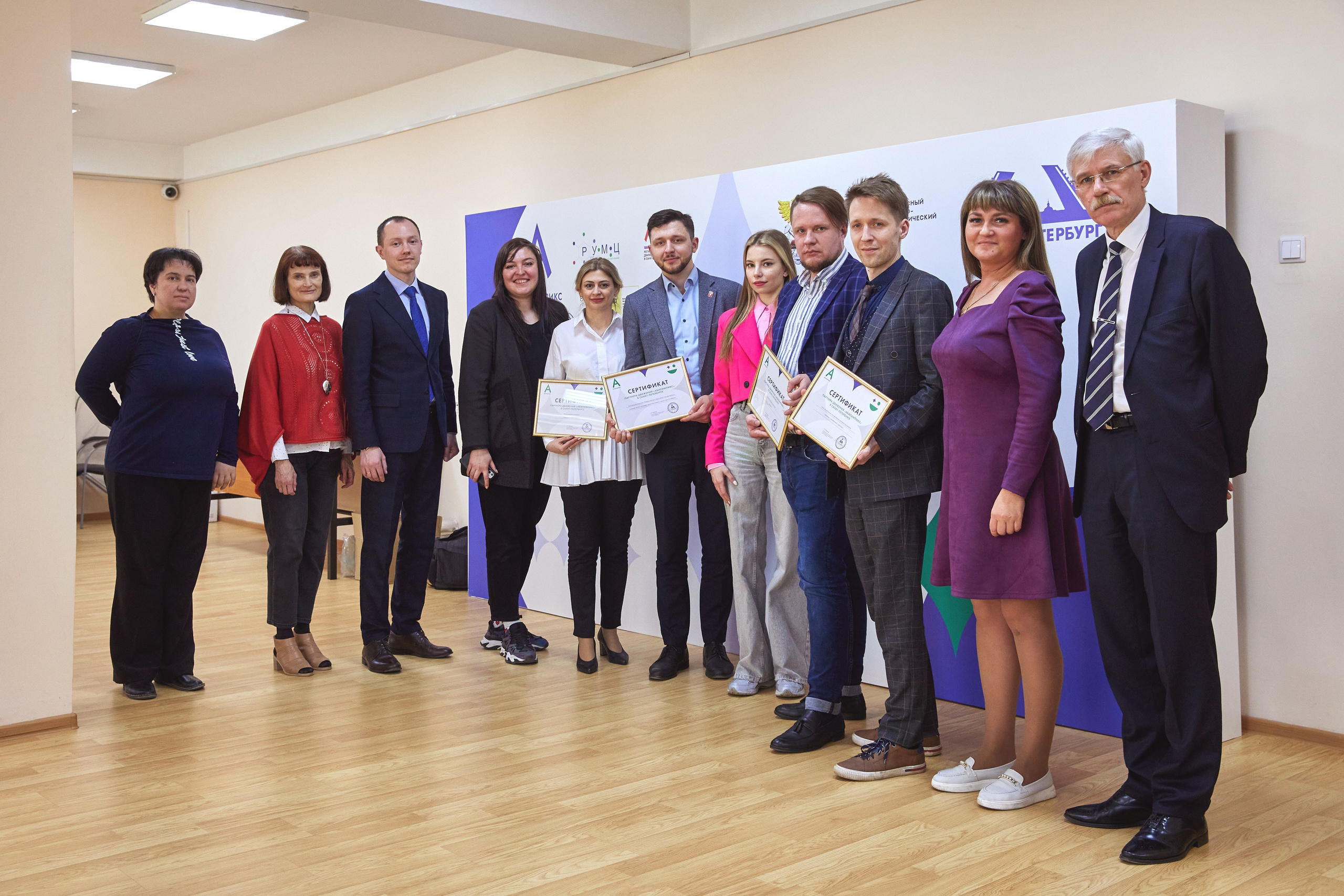 КОНФЕРЕНЦИИ. Профессиональный репортажный фотограф, оператор постановщик игрового кино