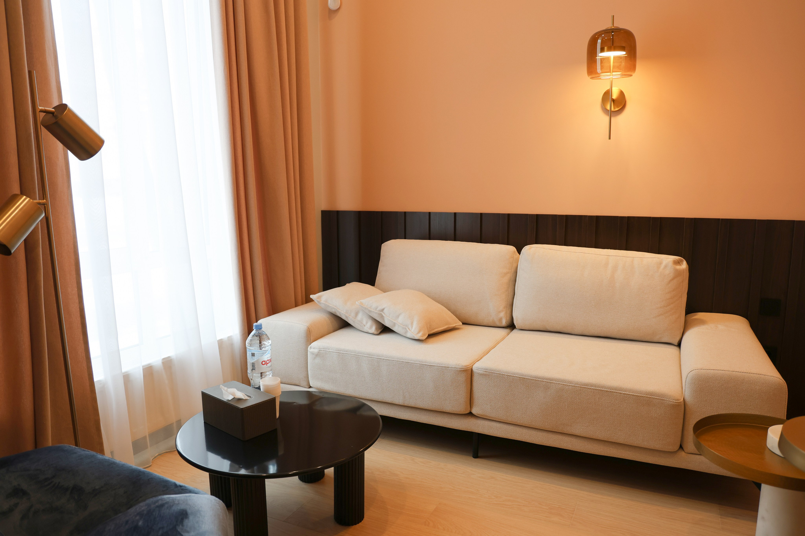 Интерьер, интерьерная съемка, аренда недвижимости, продажа недвижимости, квартира, офис, студия, склад, коворкинг. Свадебный, семейный, женский и детский фотограф из Екатеринбурга