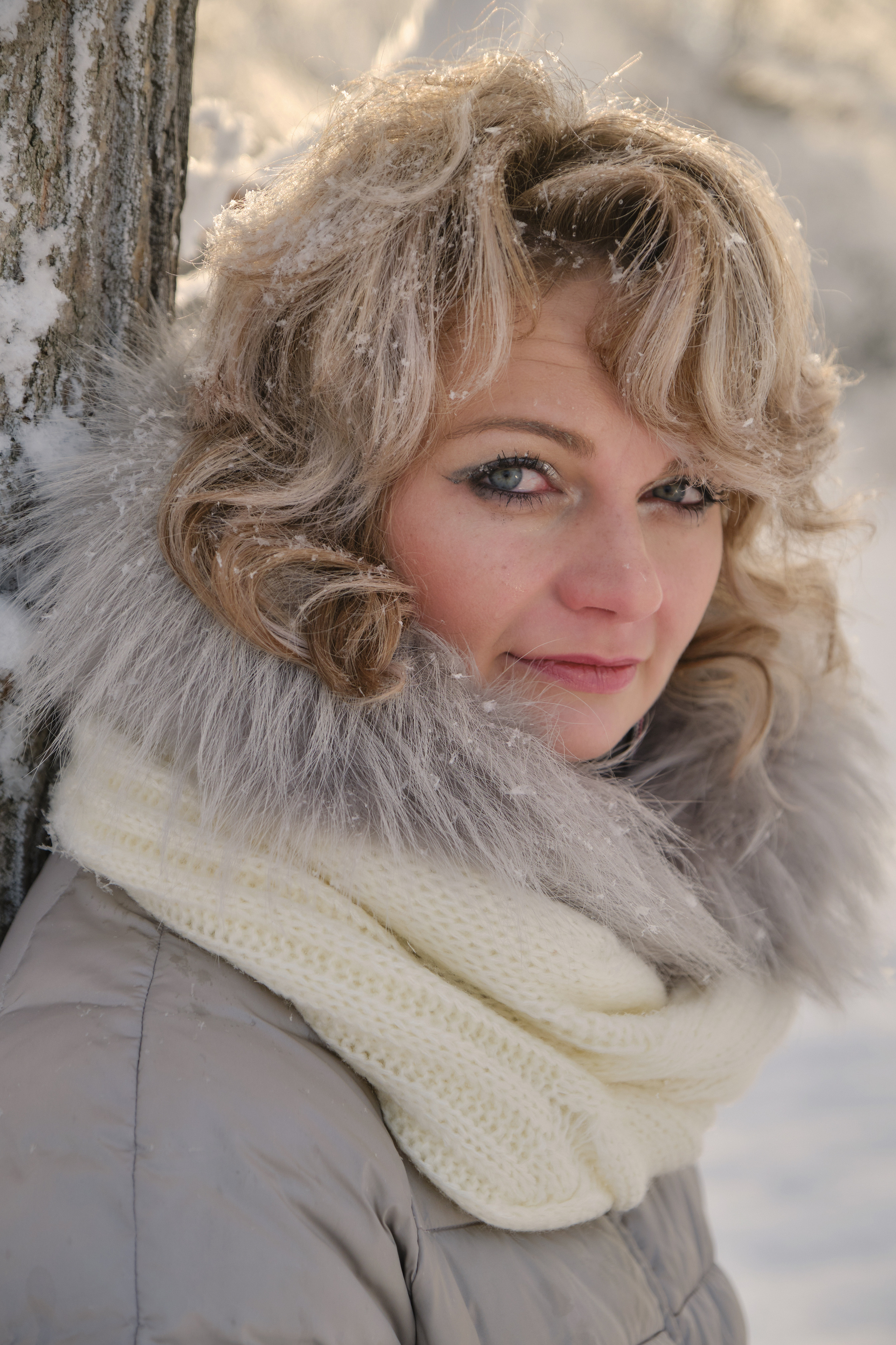 Зимние прогулочные фотосессии для девушек в Самаре