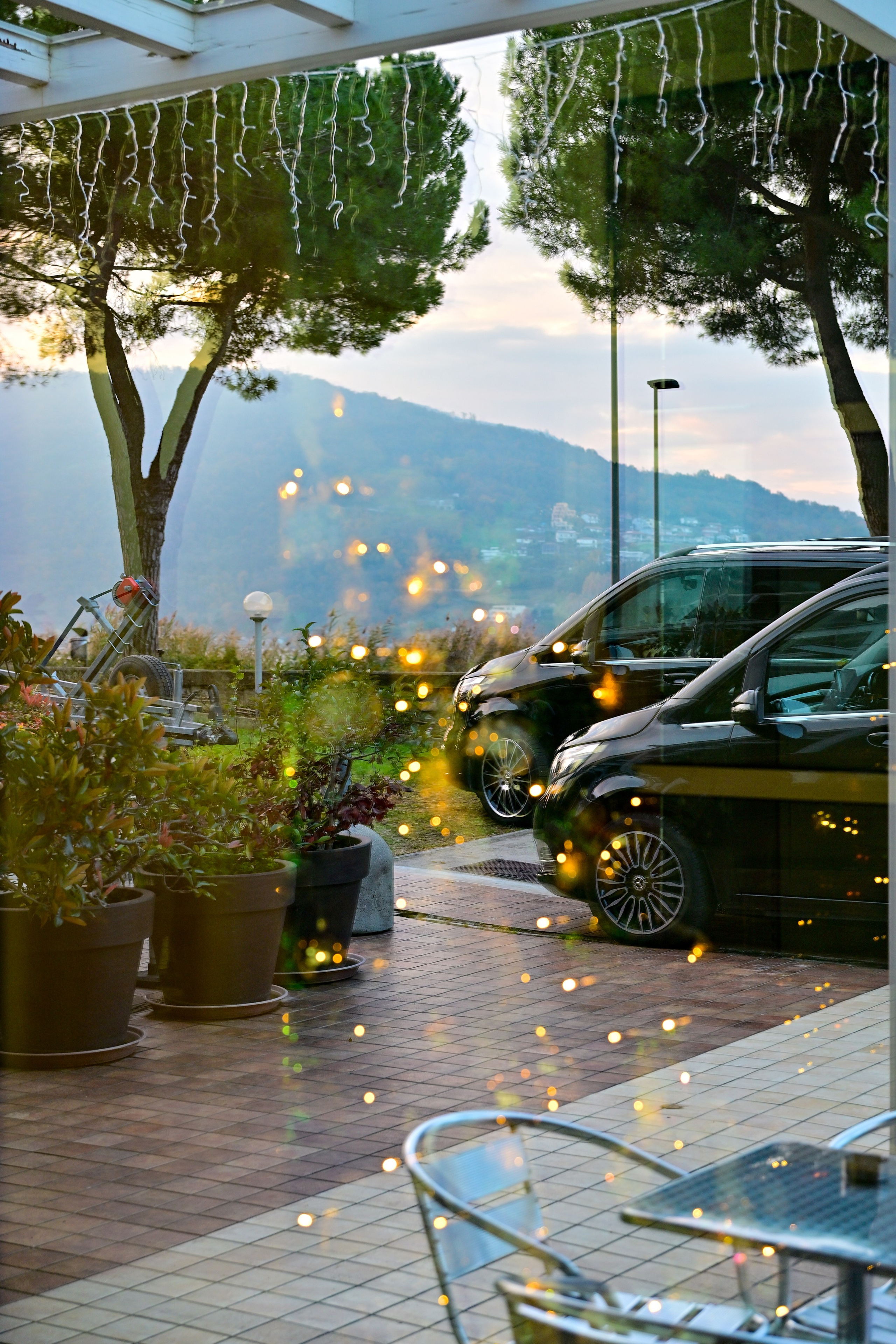 Lago d'iseo and hotel. Фотограф Минск