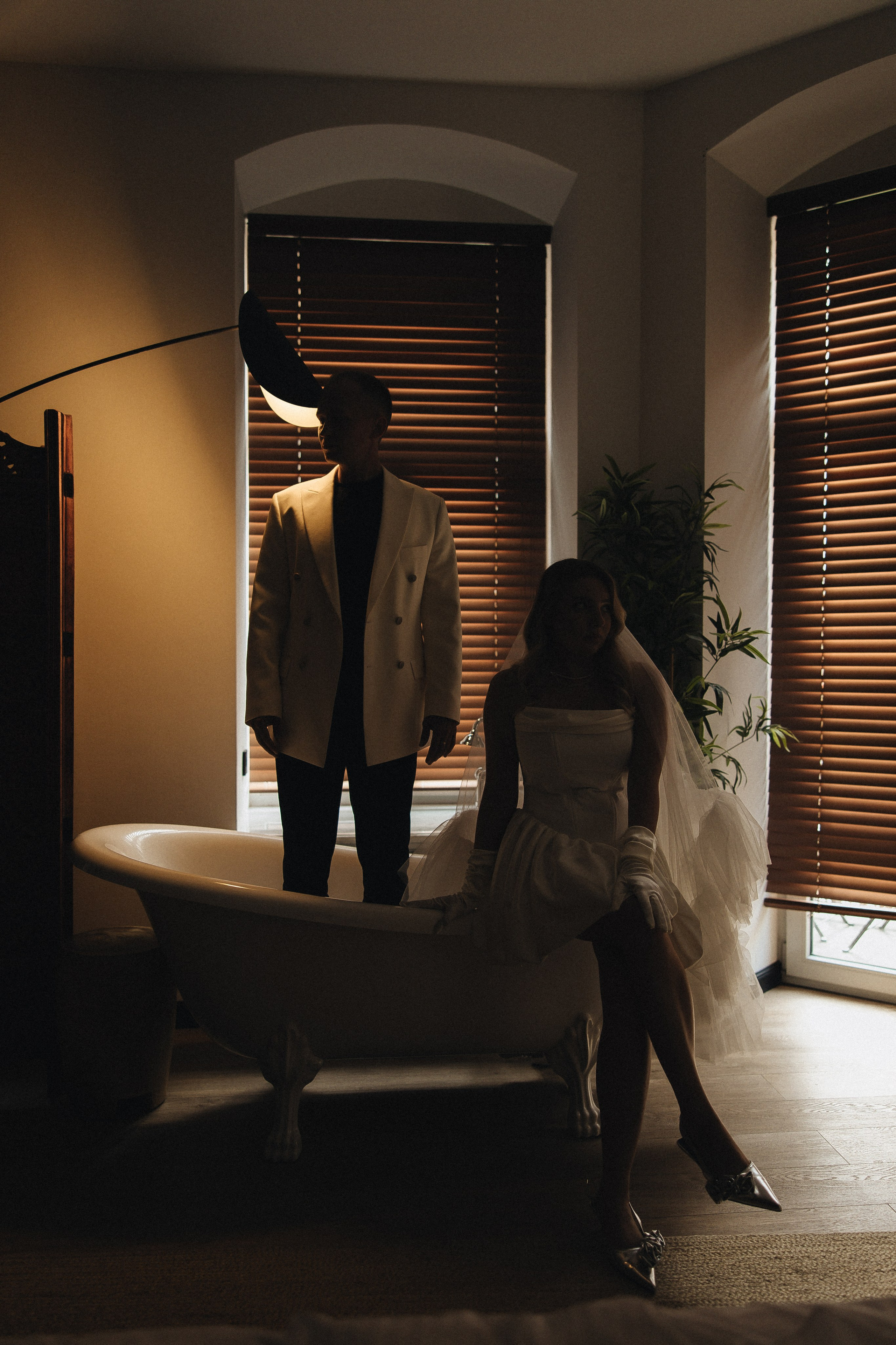 Когда я впервые увидел тебя, этот смех, ты мне напомнила по-моему сразу всех. Свадебный фотограф в Санкт-Петербурге Баженова Алина