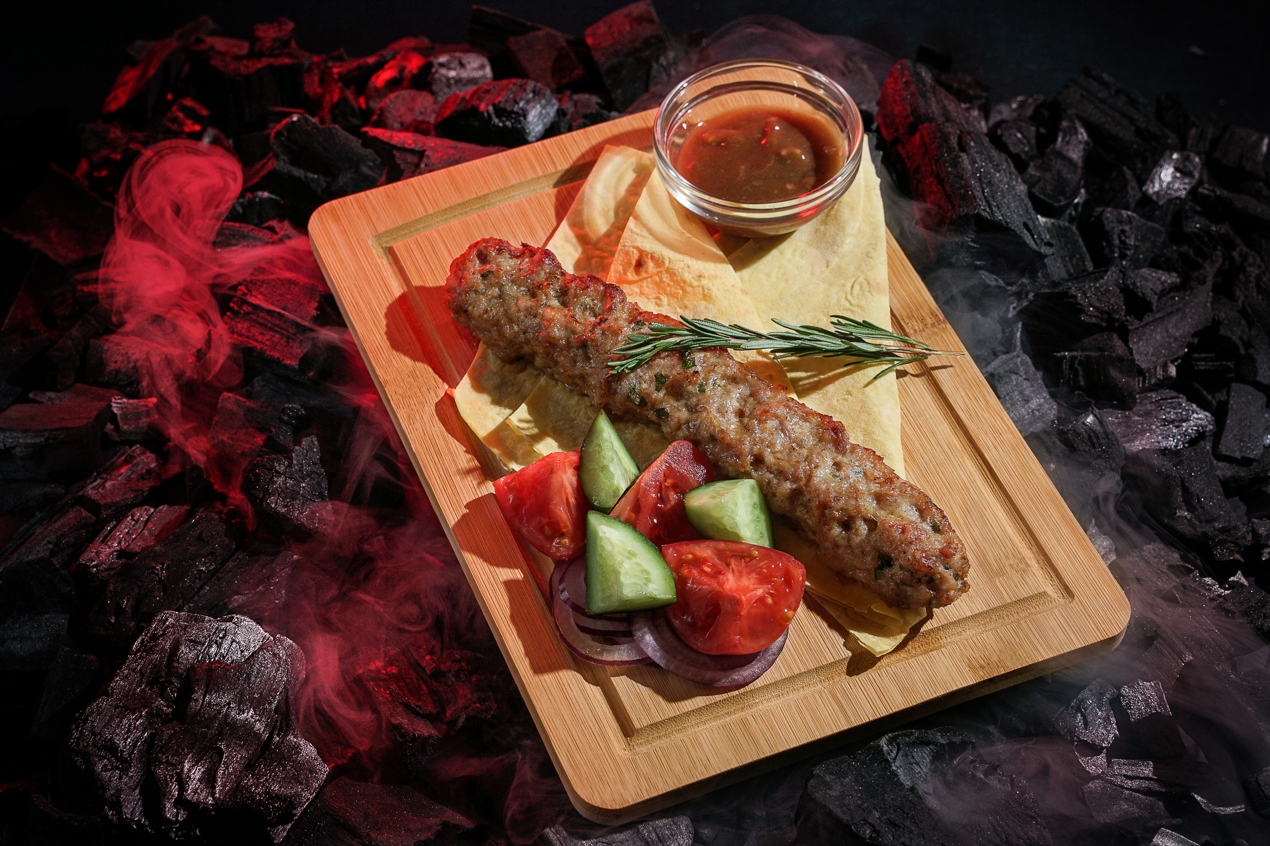 МЕНЮ «НА УГЛЯХ». Предметный и фуд-фотограф в Челябинске Руднева Юлия