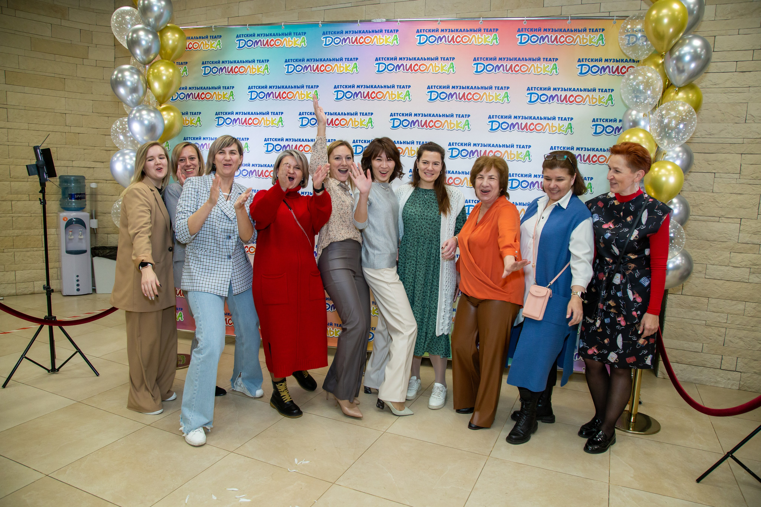 Репортажная съёмка для Домисольки на новый год. «Студия DRONAVT`s» — видеосъёмка и фотография г. Москва