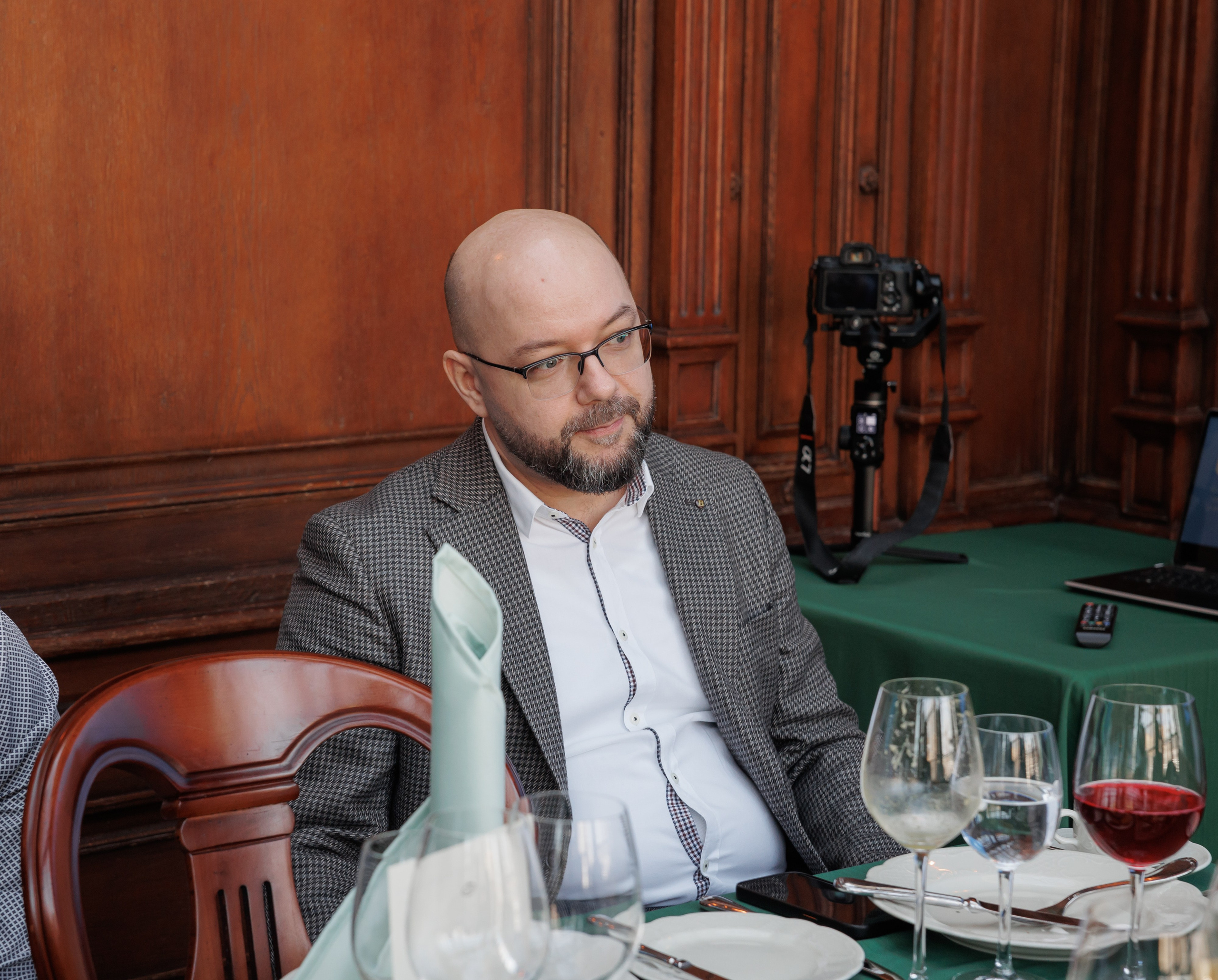 Деловой завтрак, кафе «Пушкин». Свадебный и репортажный фотограф (Москва, Королев и другие)