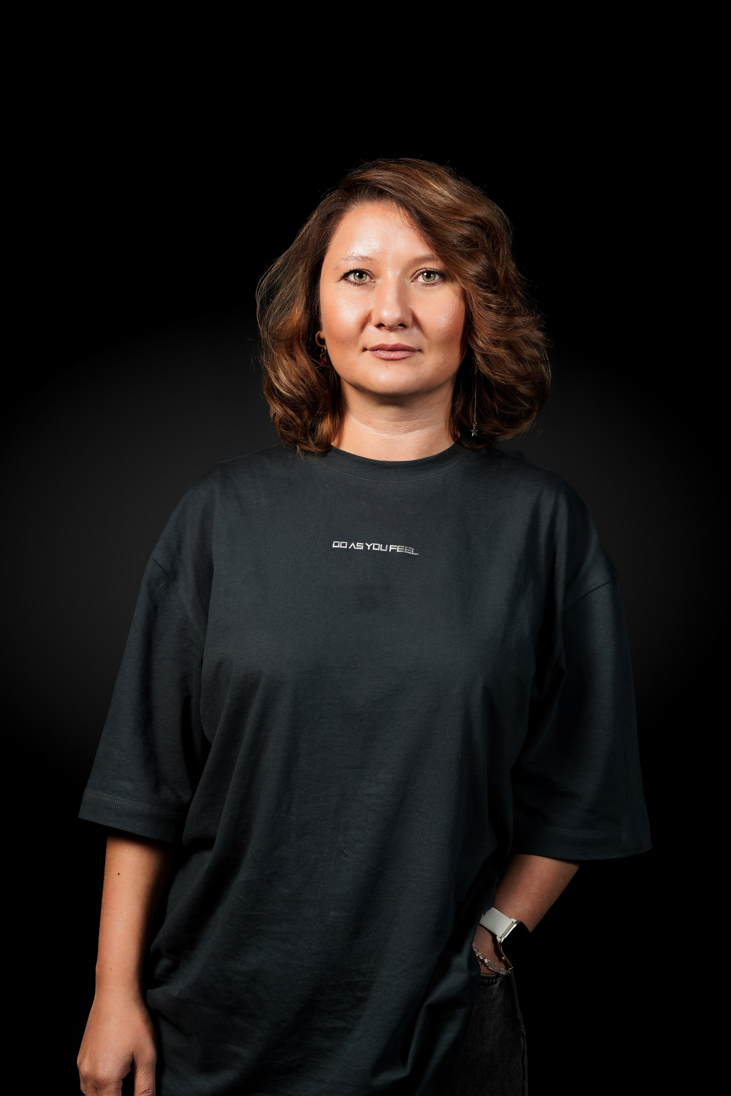 Бизнес-фотограф в Алматы — корпоративные съёмки, деловые портреты и репортажи. Профессиональный фотограф в Алматы