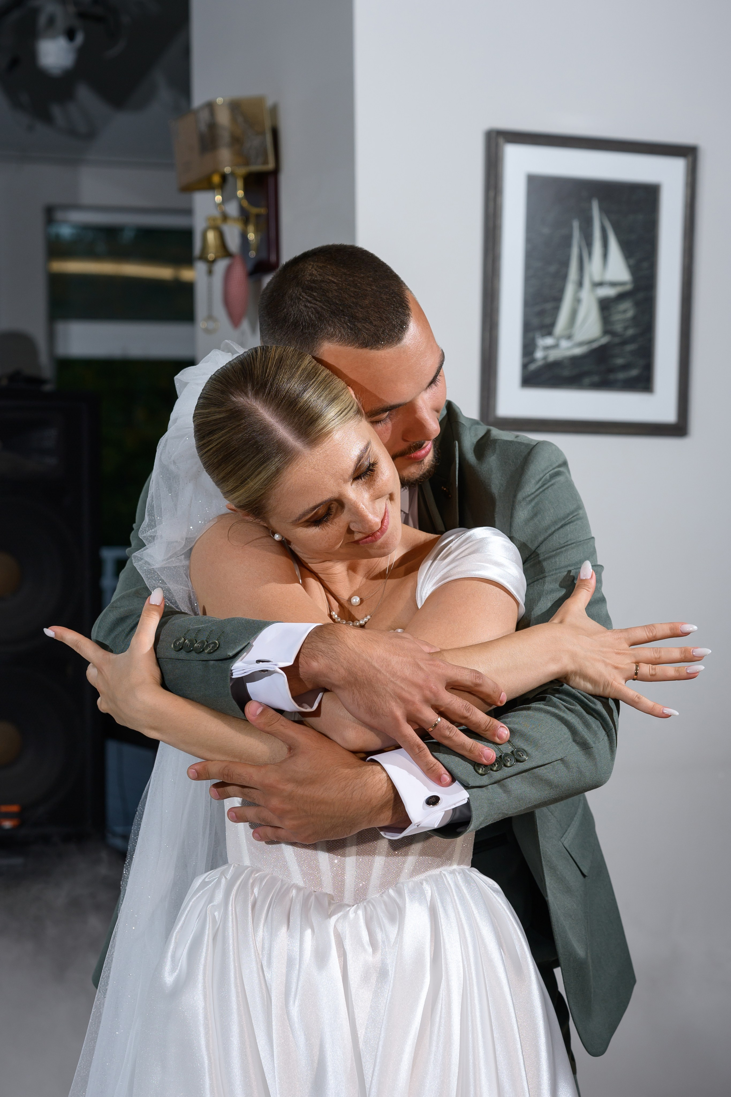 Свадебная фотосессия в отеле «Милан». Свадебный фотограф Москва Юрий Кульман