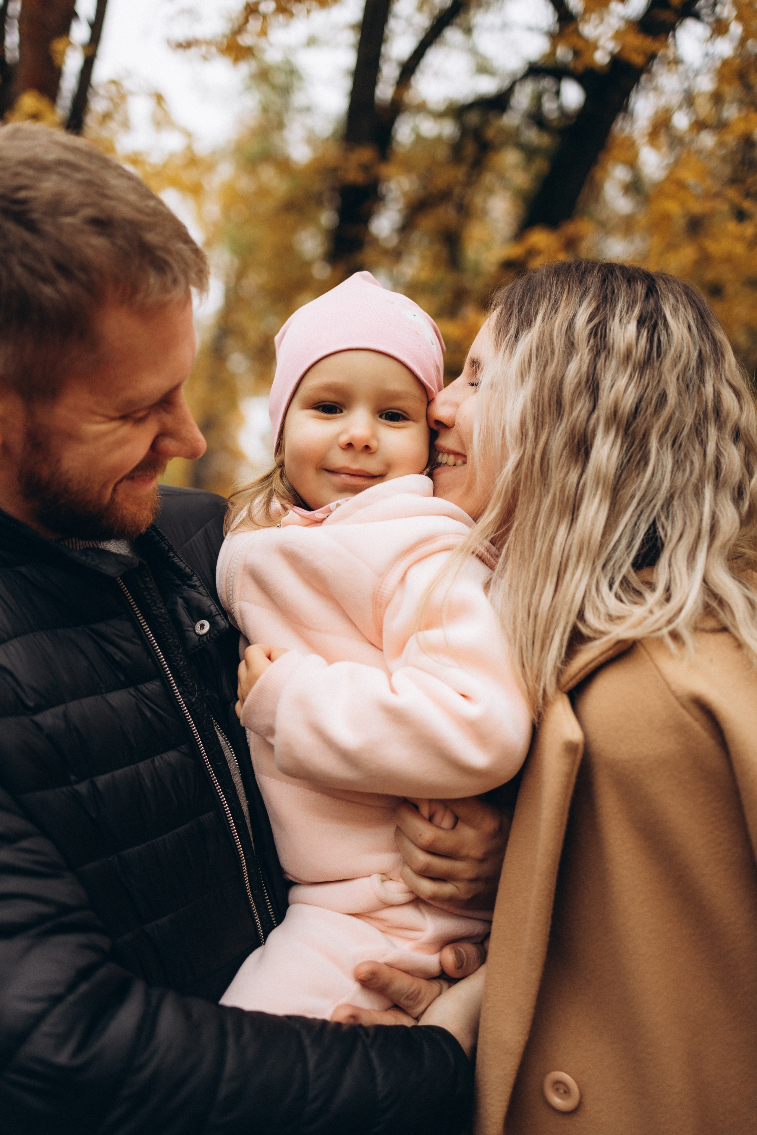 Осенняя семейная фотосъемка (11.10.2025 г.) г. Обнинск (Калужская обл.). Надежда Стар семейный и церковный фотограф в Жукове и Калужской области