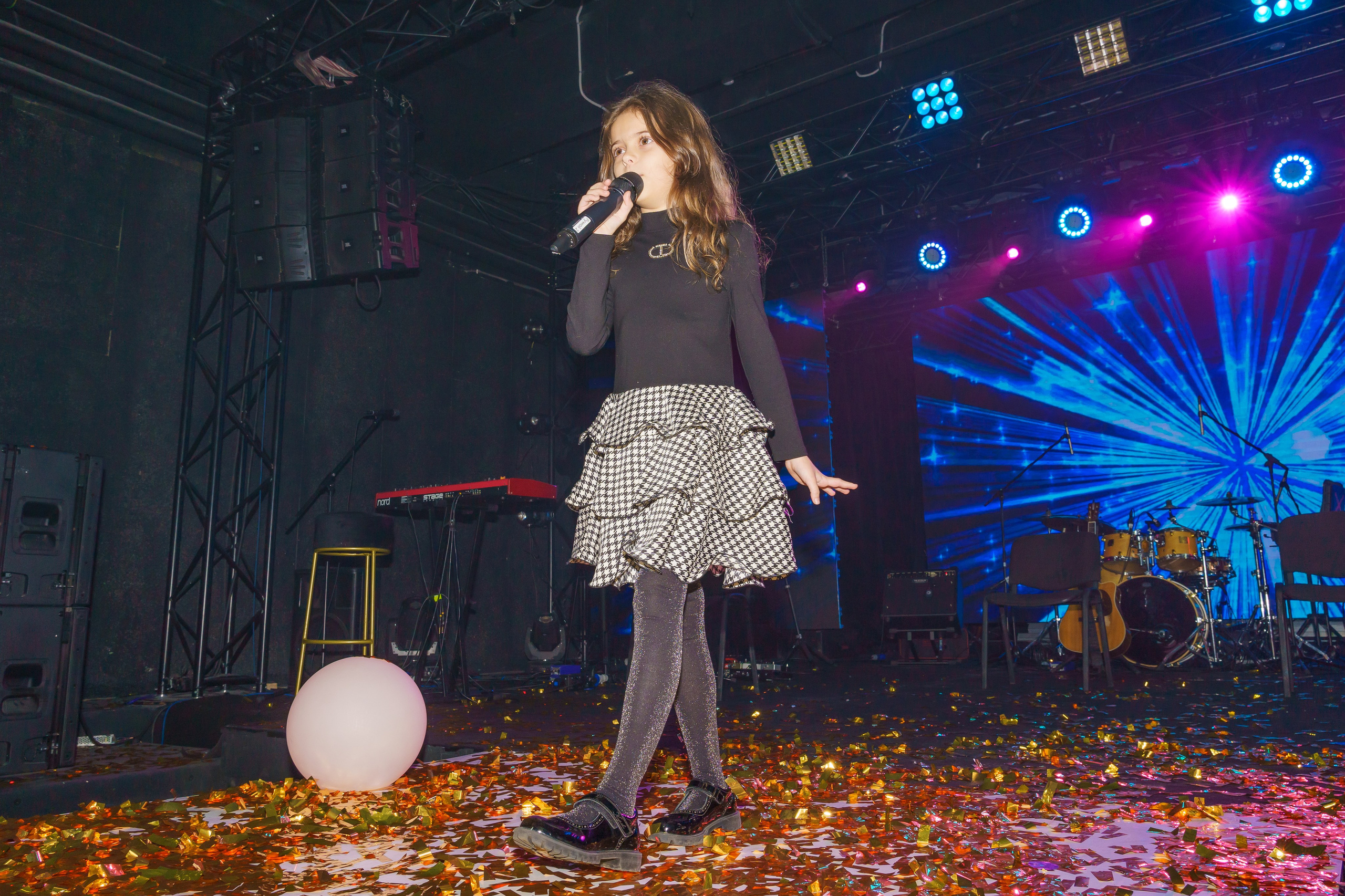 Взрослый день рождения. Photomantis