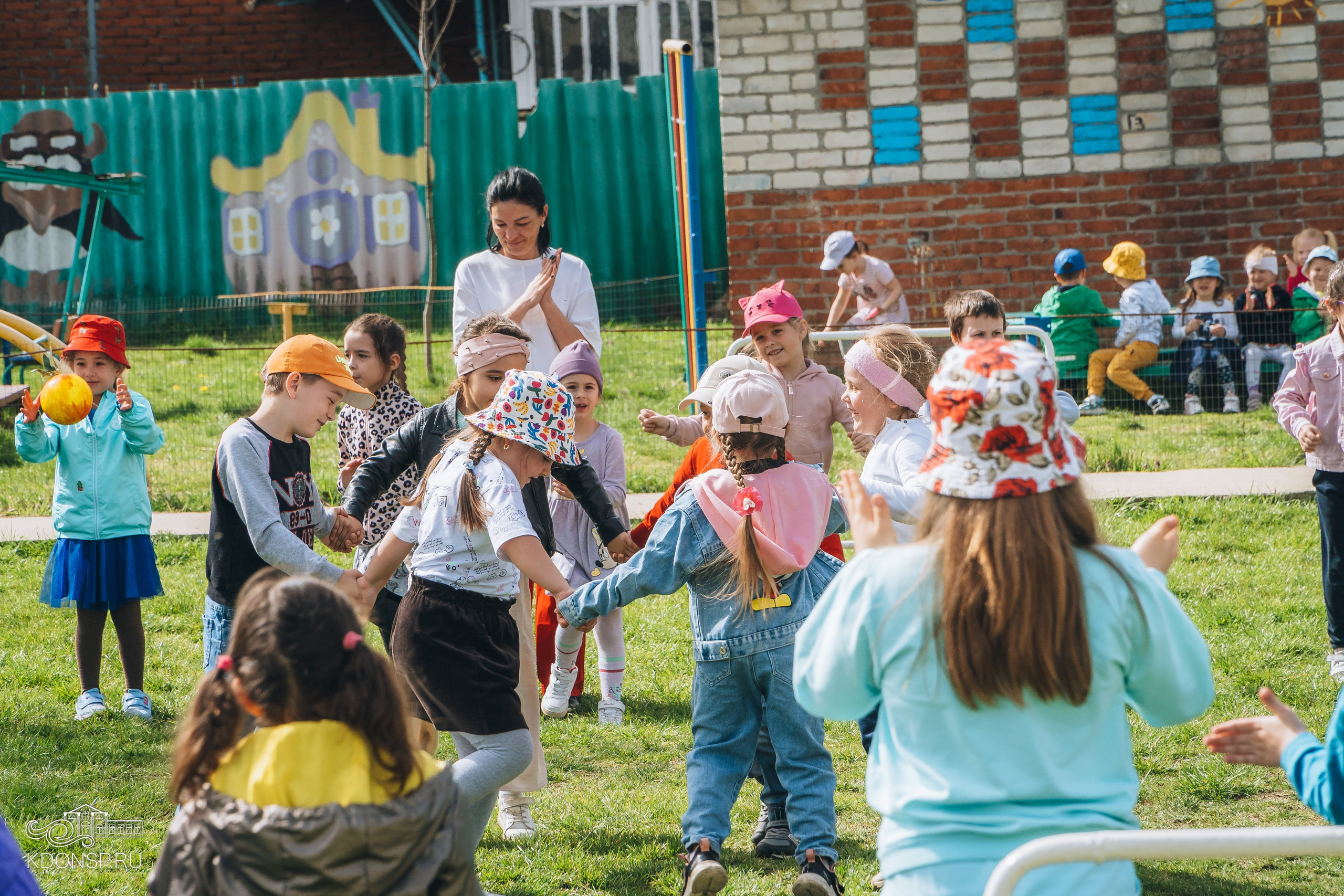 «В гостях у Лукоморья». Новотитаровский Дом культуры