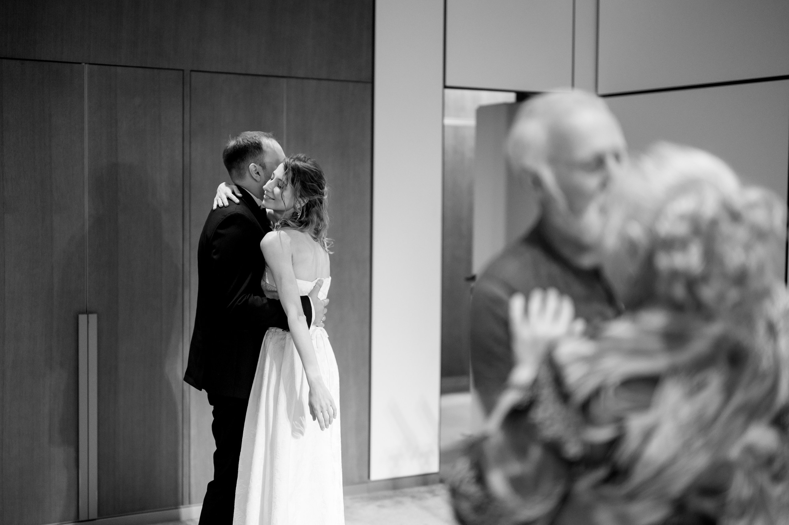 Камерная свадьба Владимира и Кристины в отеле Movenpick Таганская. Регистрация брака в The Great Hall Yakimanka. Semerlina.ru