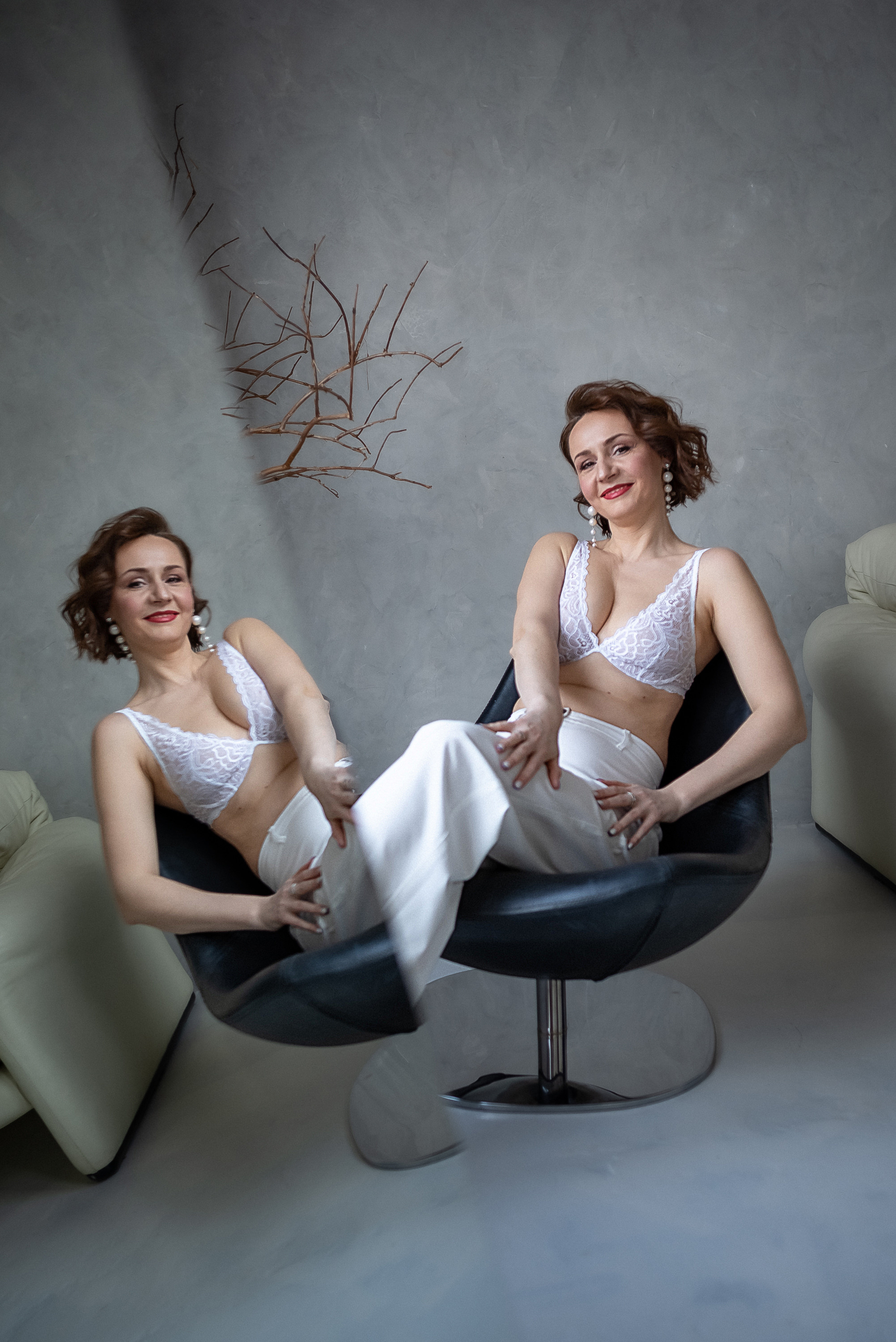 Портерт на белом фоне. КОНТЕНТ | БРЕНД фотограф Санкт-Петербург — Жанна Олтаржевская