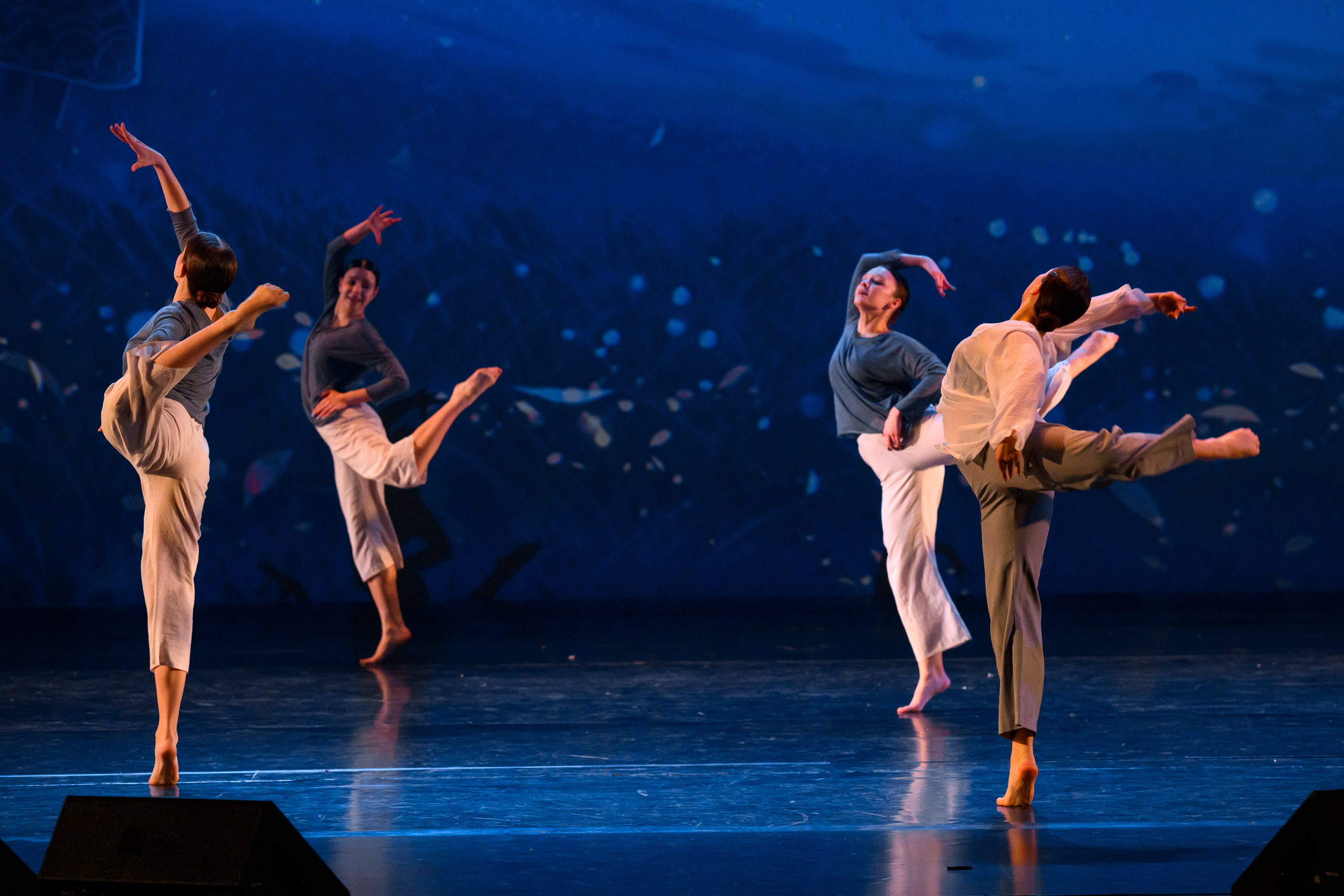 23 апреля, часть 1, БКЗ Октябрьский, г. Санкт-Петербург. Золотое яблочко