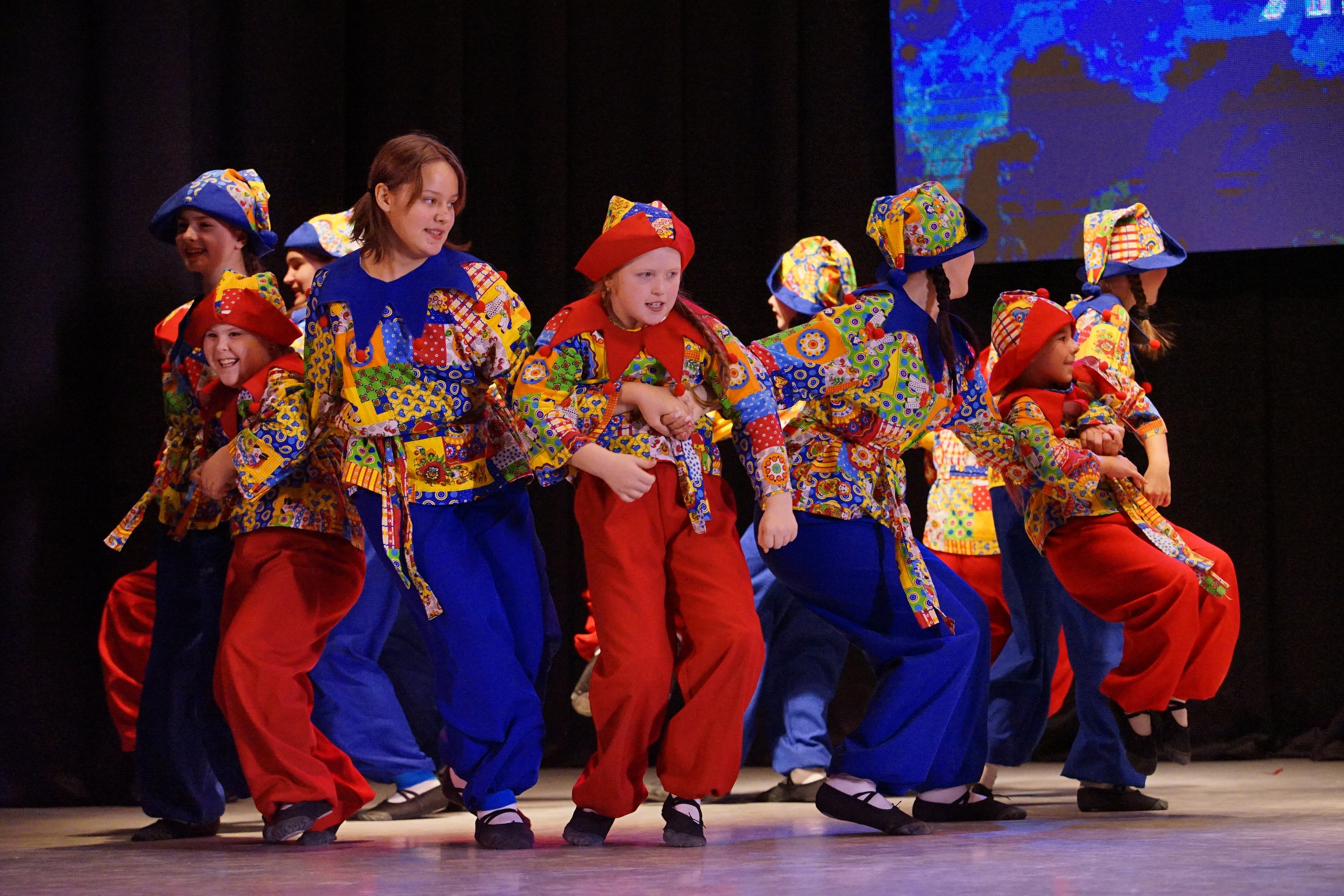 17 ноября, г. Новосибирск. Золотое яблочко