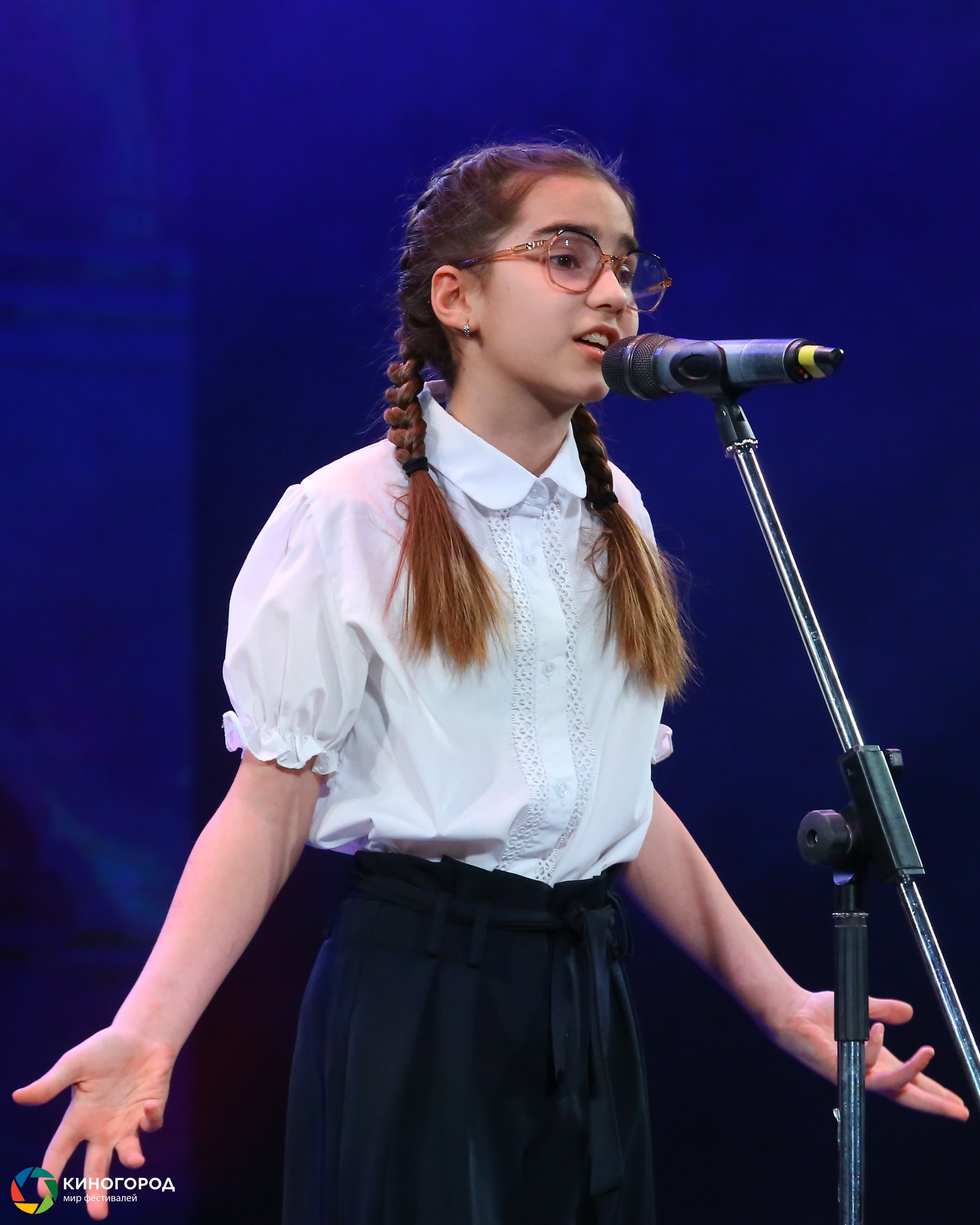 9 марта, конкурс, г. Екатеринбург. Золотое яблочко