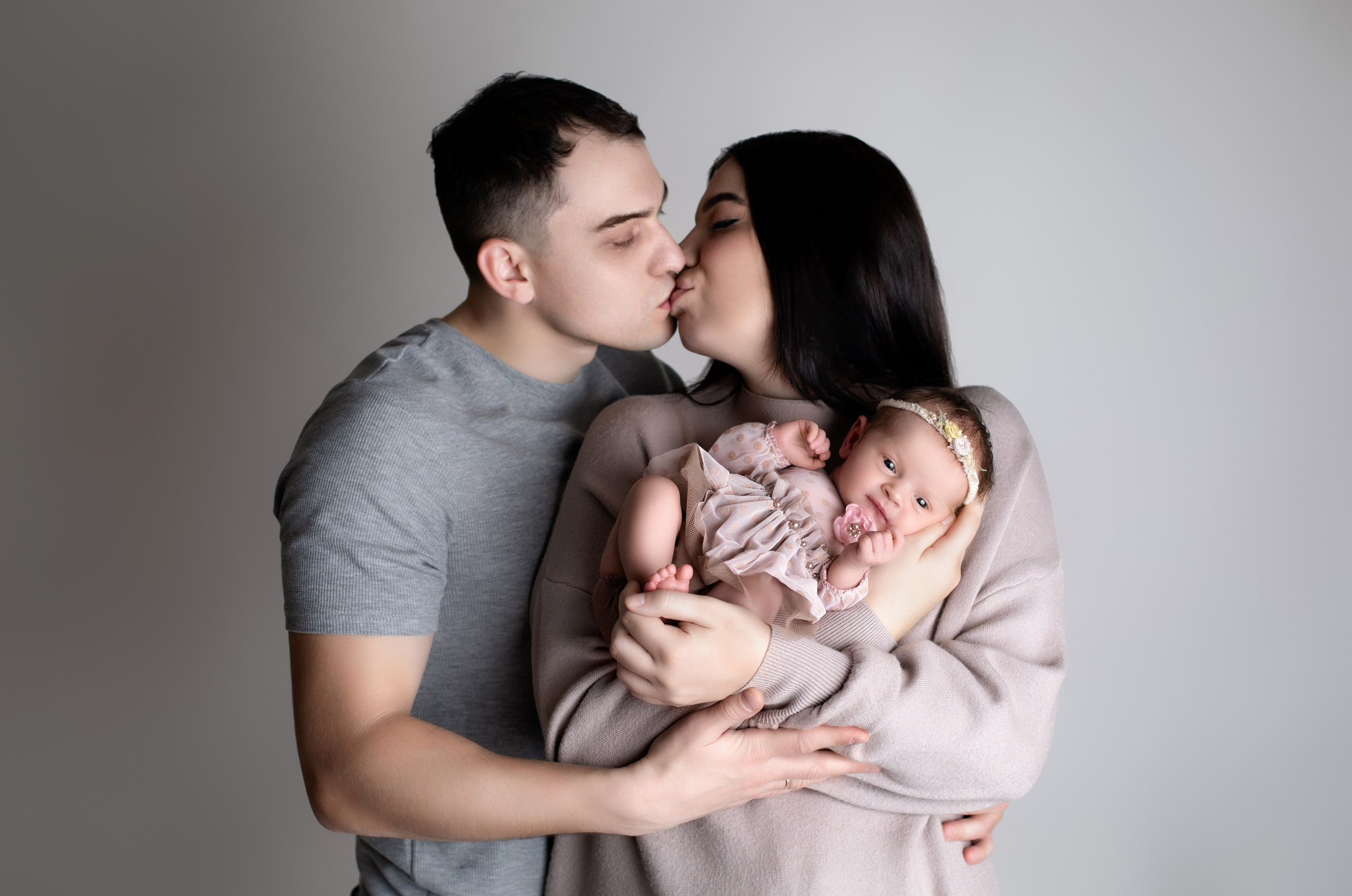 Новорожденные девочки. Фотограф новорожденных в Нижнем Новгороде Белякова Оксана