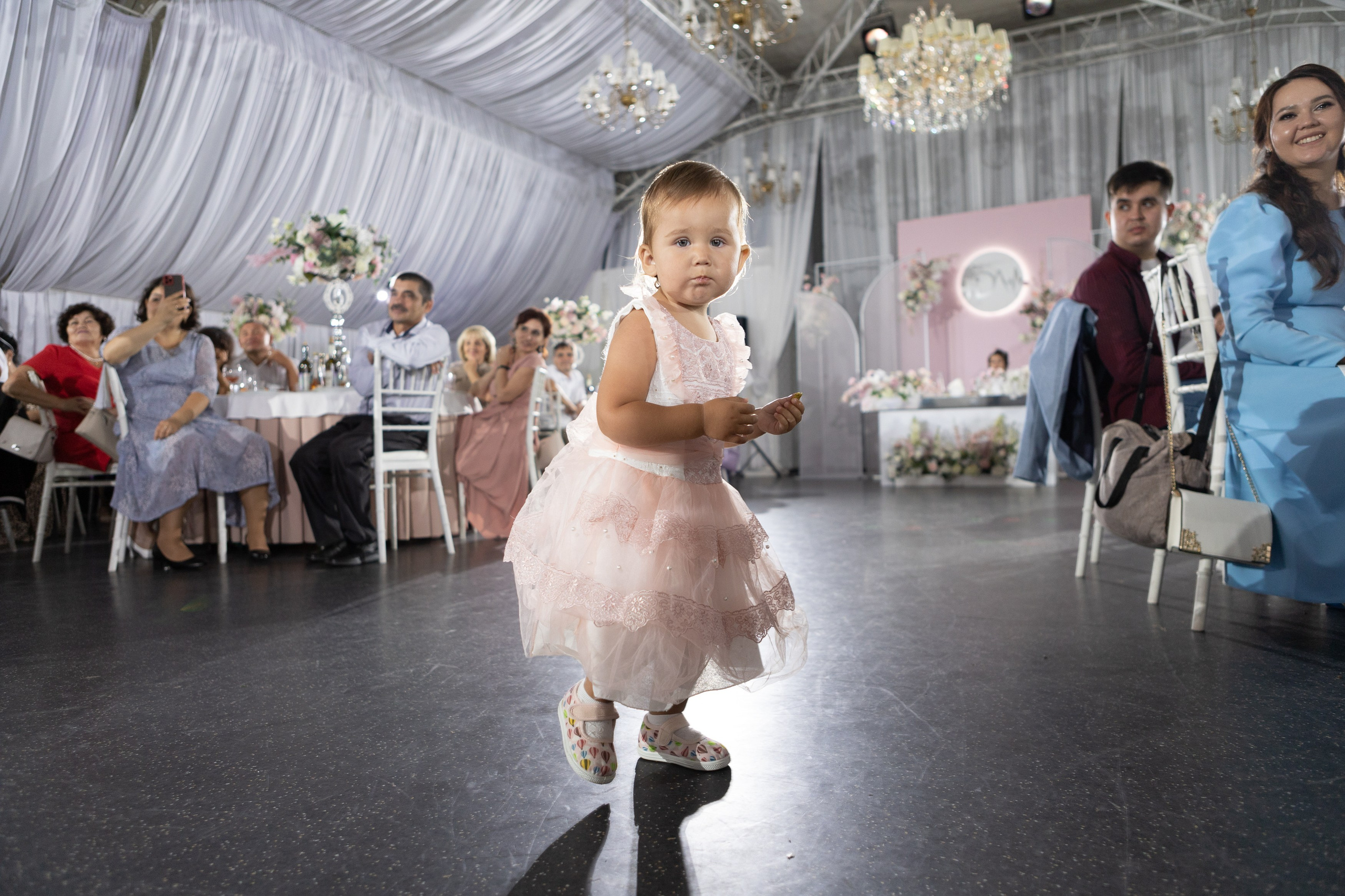 Свадебный фотограф Уфа — Руслан ГабдлисламовЖивые эмоции, красивые кадры, воспоминания на всю жизнь.Работаю по всей Республике Башкортоста. Свадебный фотограф Уфа Руслан Габдлисламов