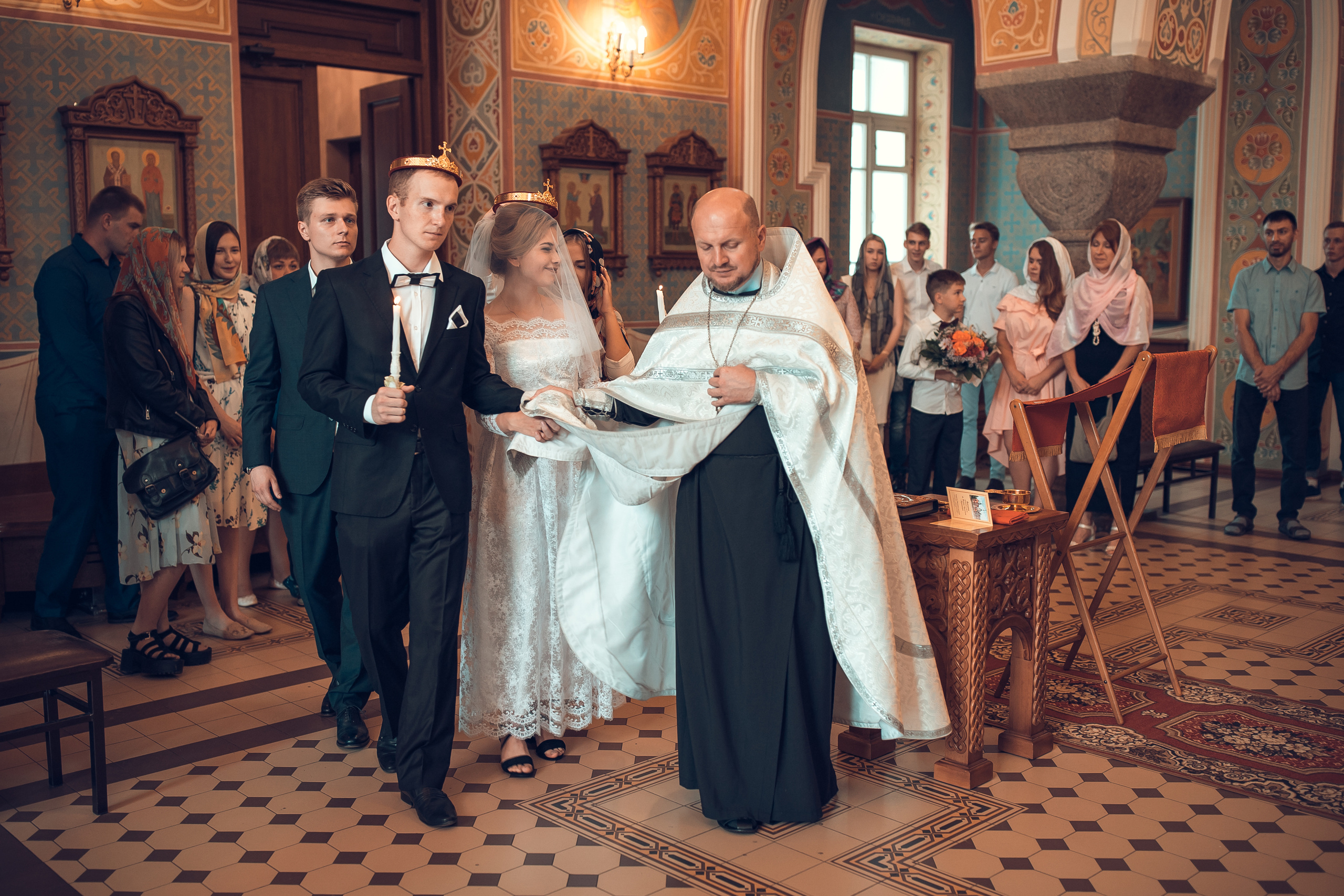 Иван и Анастасия. Фотограф на Крещение и Венчание в Красноярске Рамазанова Юлия