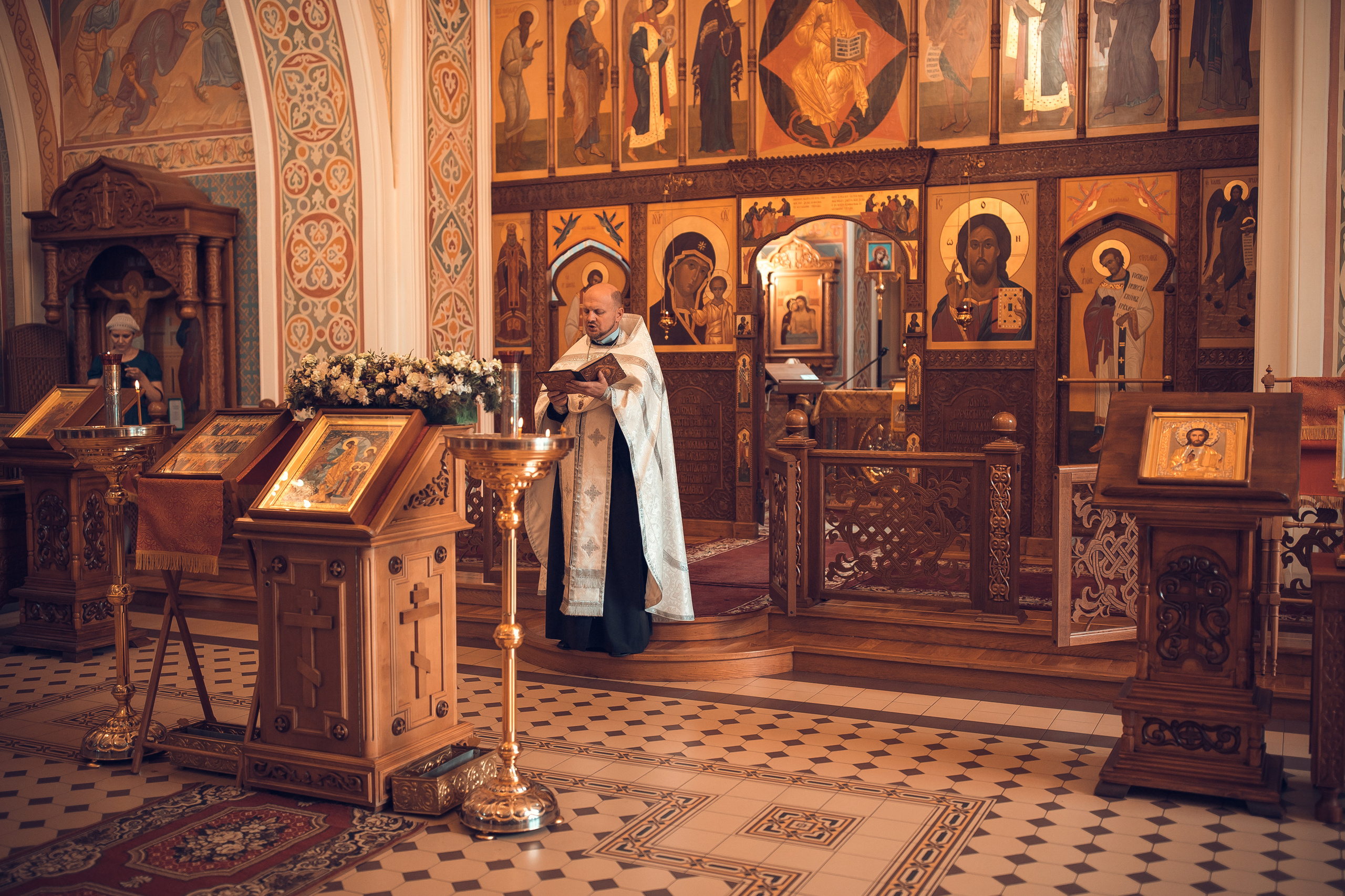 Иван и Анастасия. Фотограф на Крещение и Венчание в Красноярске Рамазанова Юлия