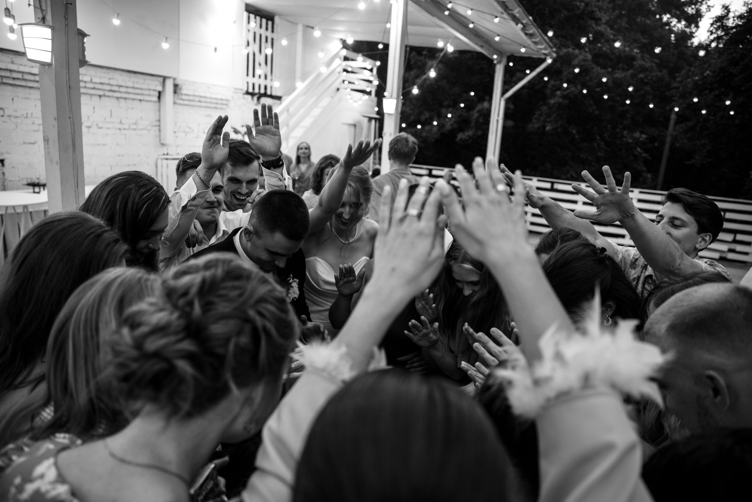 Марина и Сева обещают. Свадебный и семейный фотограф в Москве Julia Juice