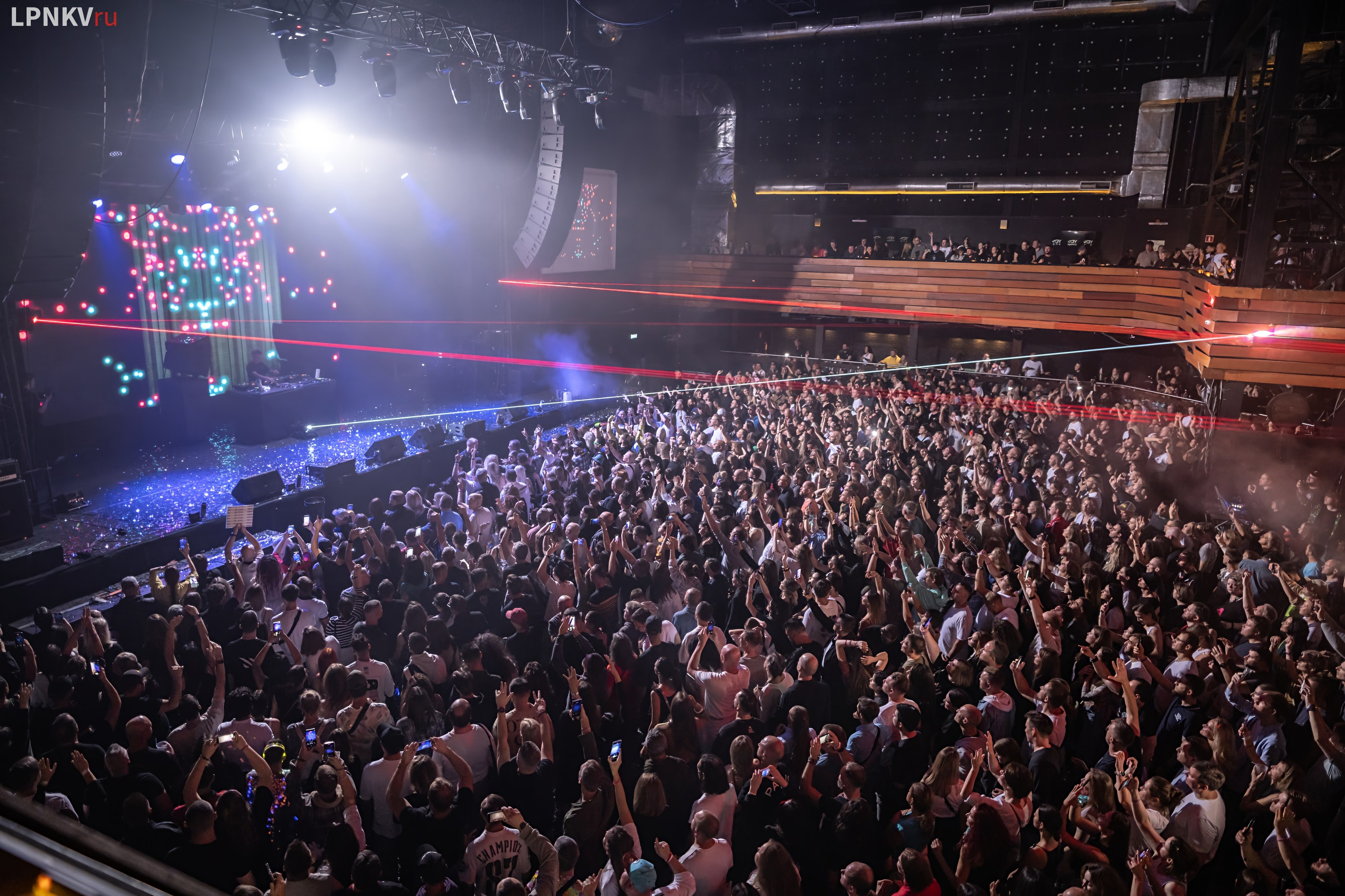 Paul Okanenfold at BASE club Moscow. Репортажный фотограф в Москве