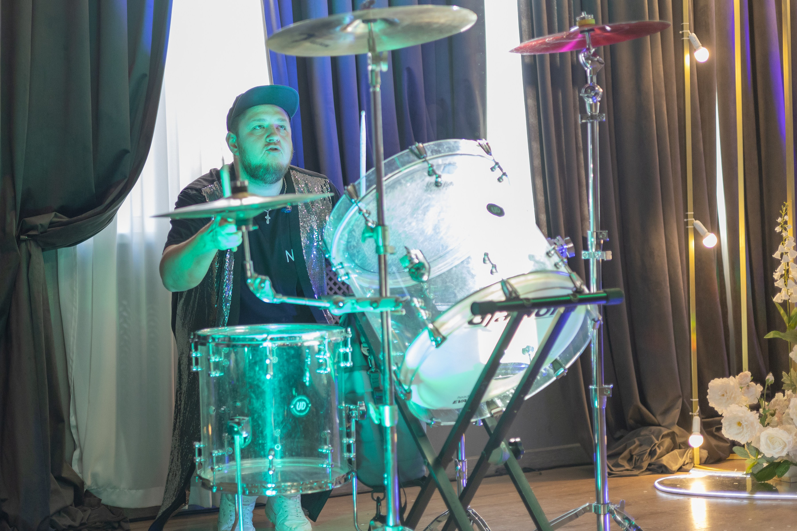 Свадебное чаепитие для молодоженов